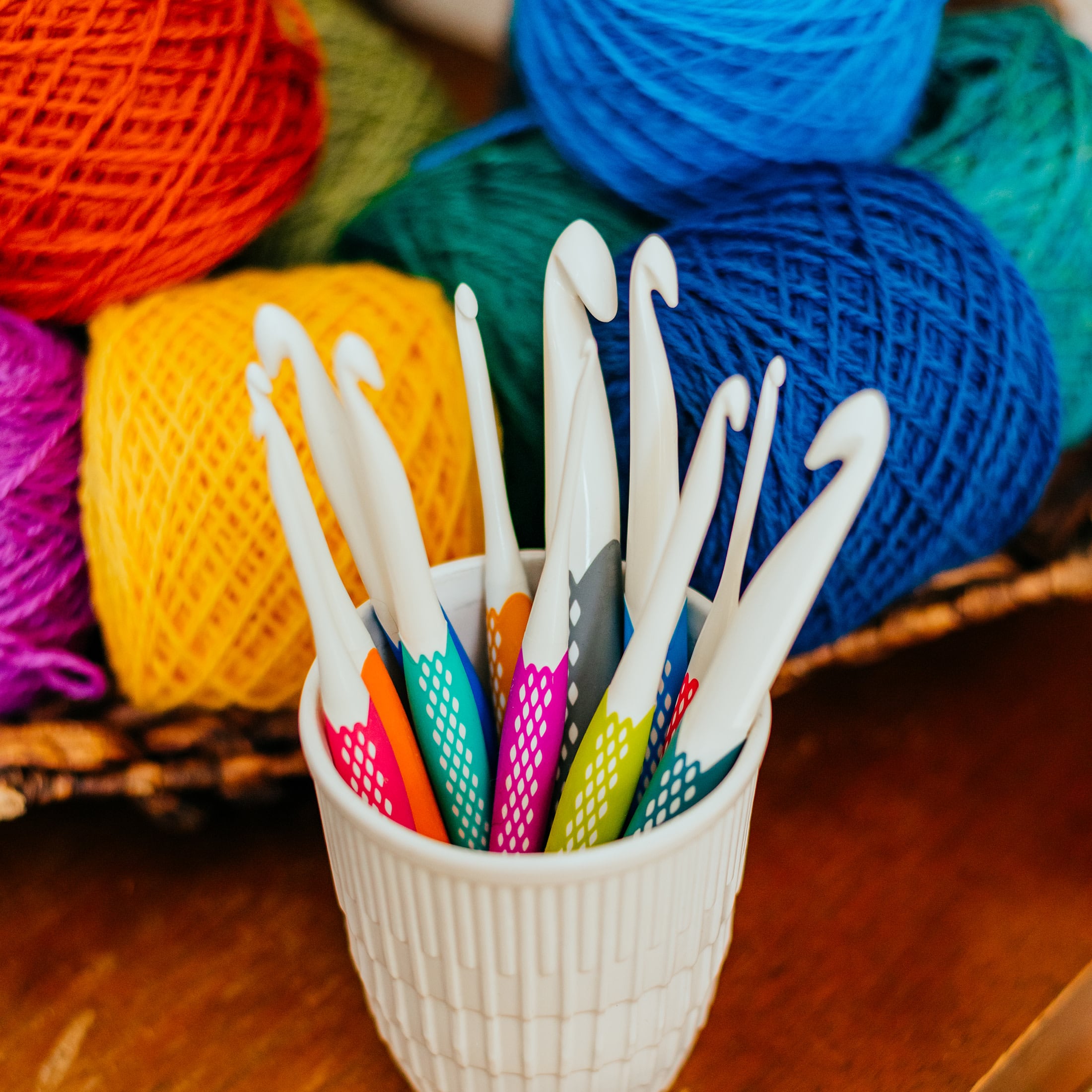  87 Pcs Crochet Hooks Set, Crochet Hooks Soft Grip Crochet  Handles, Aluminum Crochet, Large-Eye Blunt Needles and Stitch Markers,  Extra Long Knitting Needles for Sewing DIY Craft(0.5~2~20mm)
