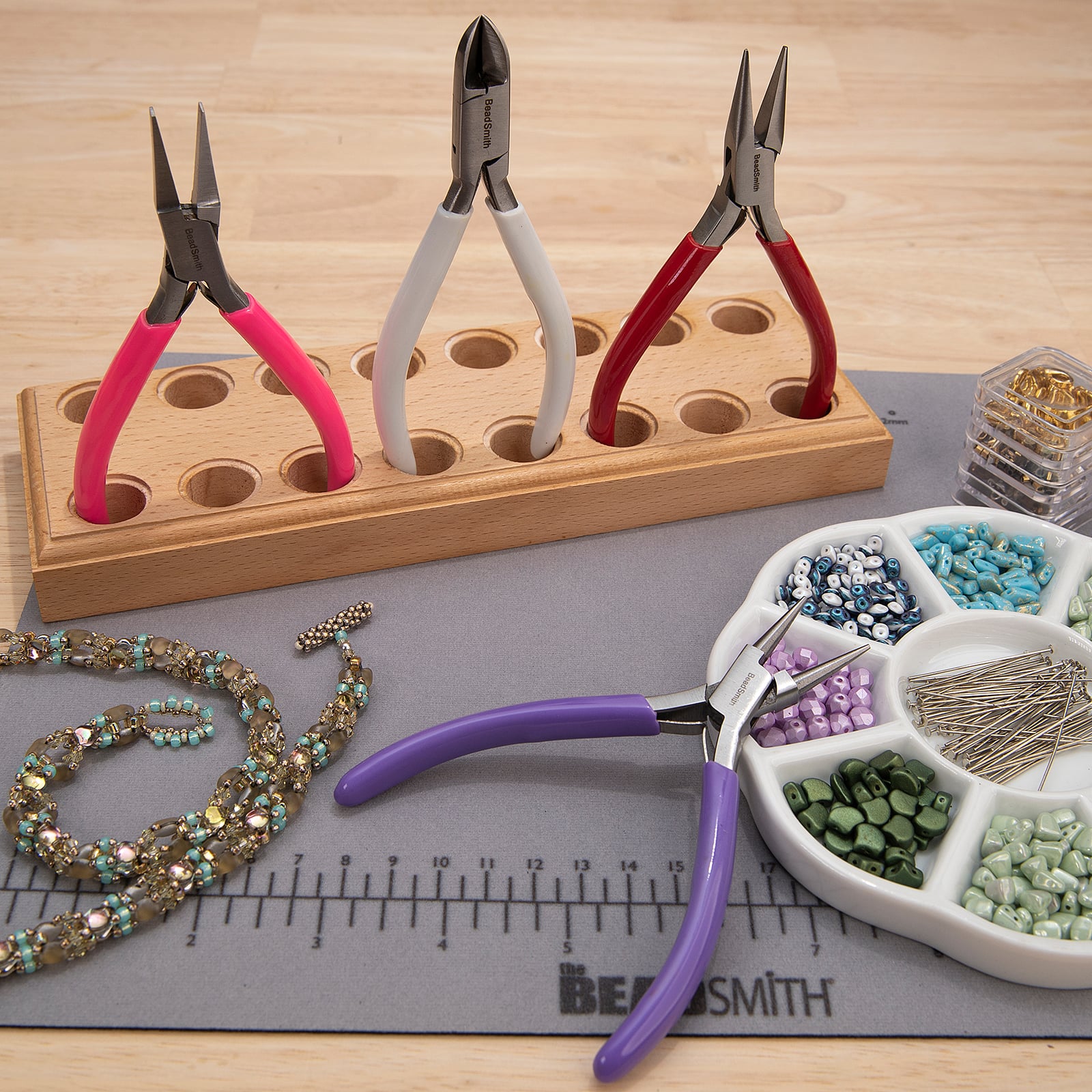 The Beadsmith&#xAE; Color I.D. Pliers Set