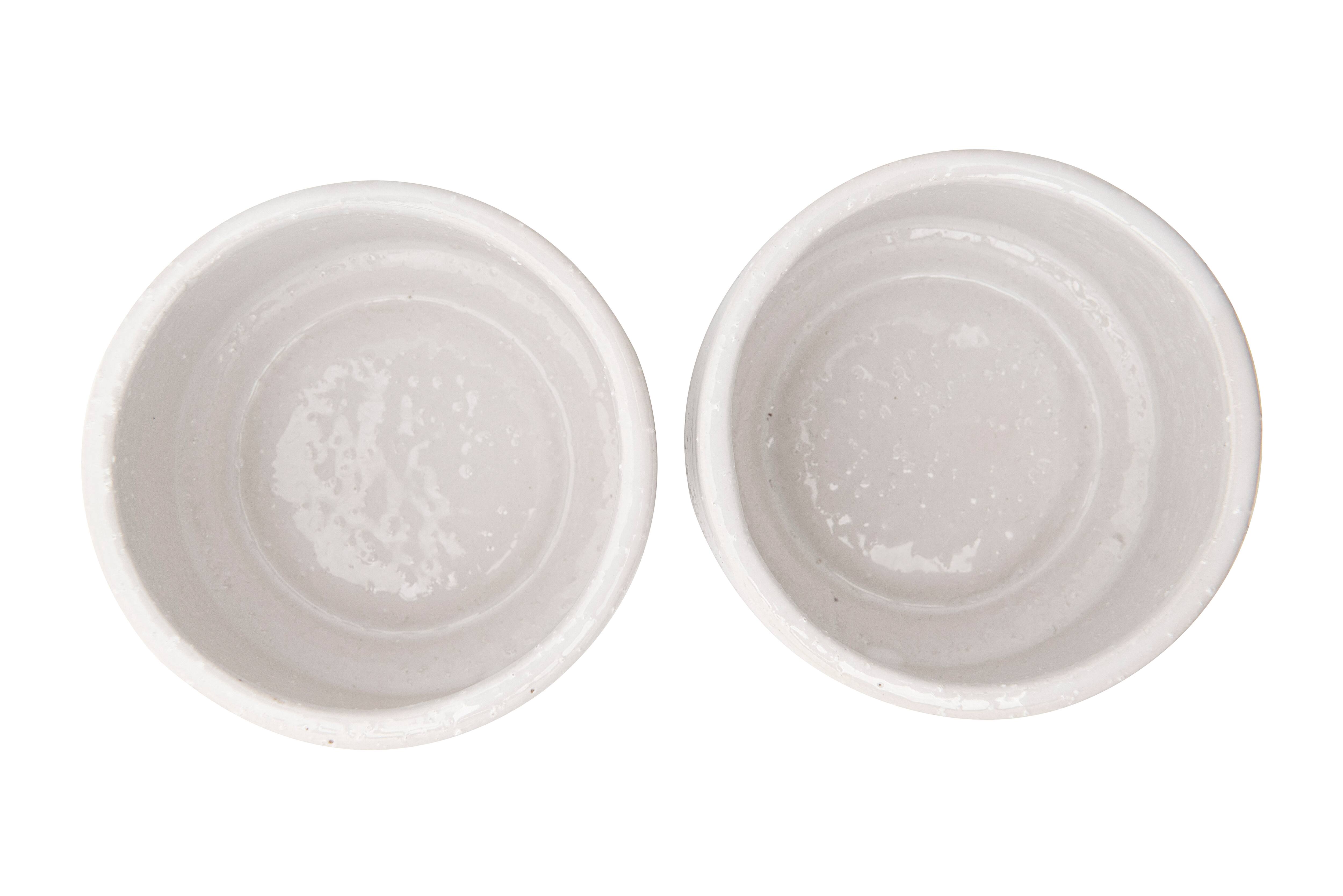 Hello Honey® White Stackable Stoneware Salt & Pepper Pinch Pots with Lid Set