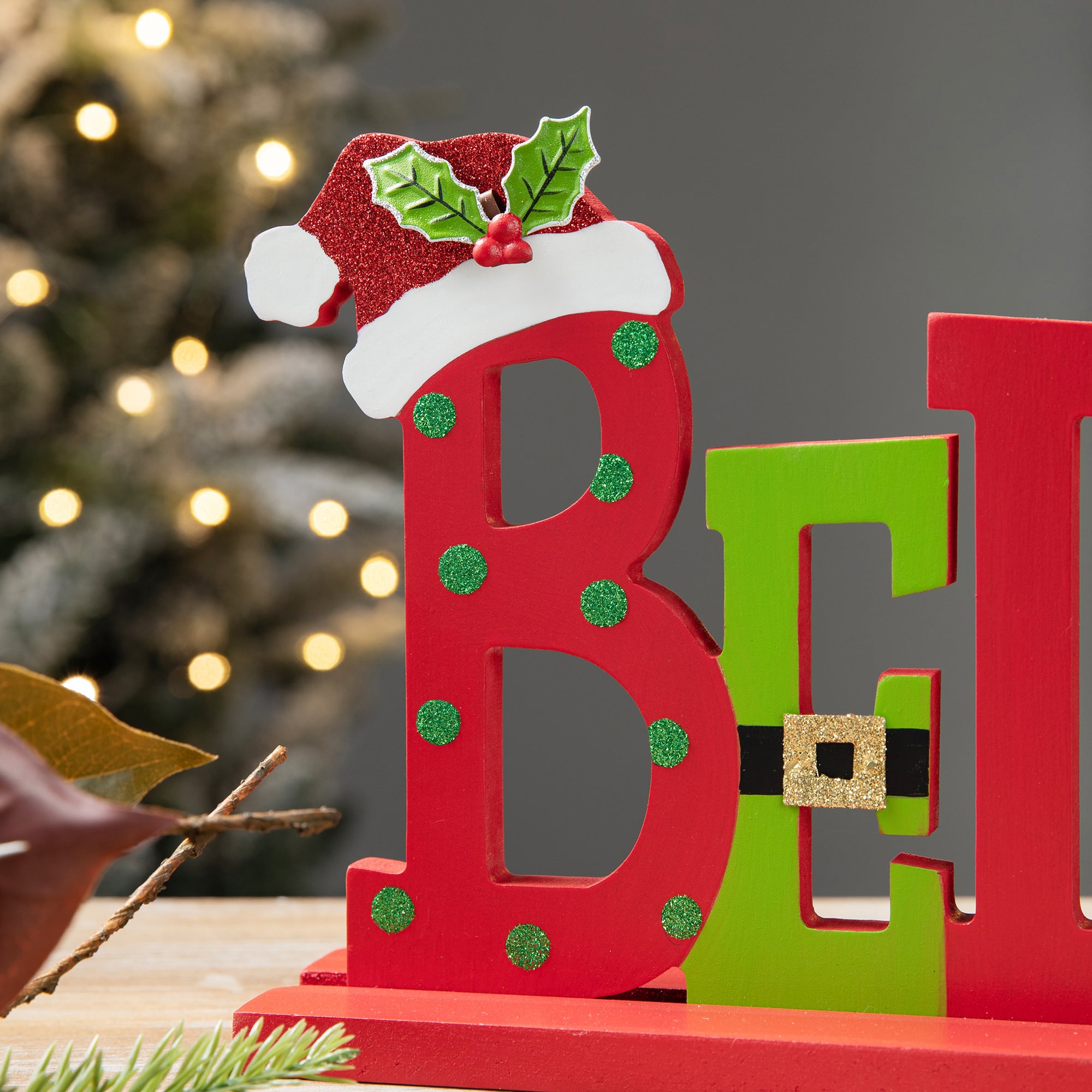 Glitzhome&#xAE; 14&#x27;&#x27; BELIEVE Wooden Christmas Table D&#xE9;cor