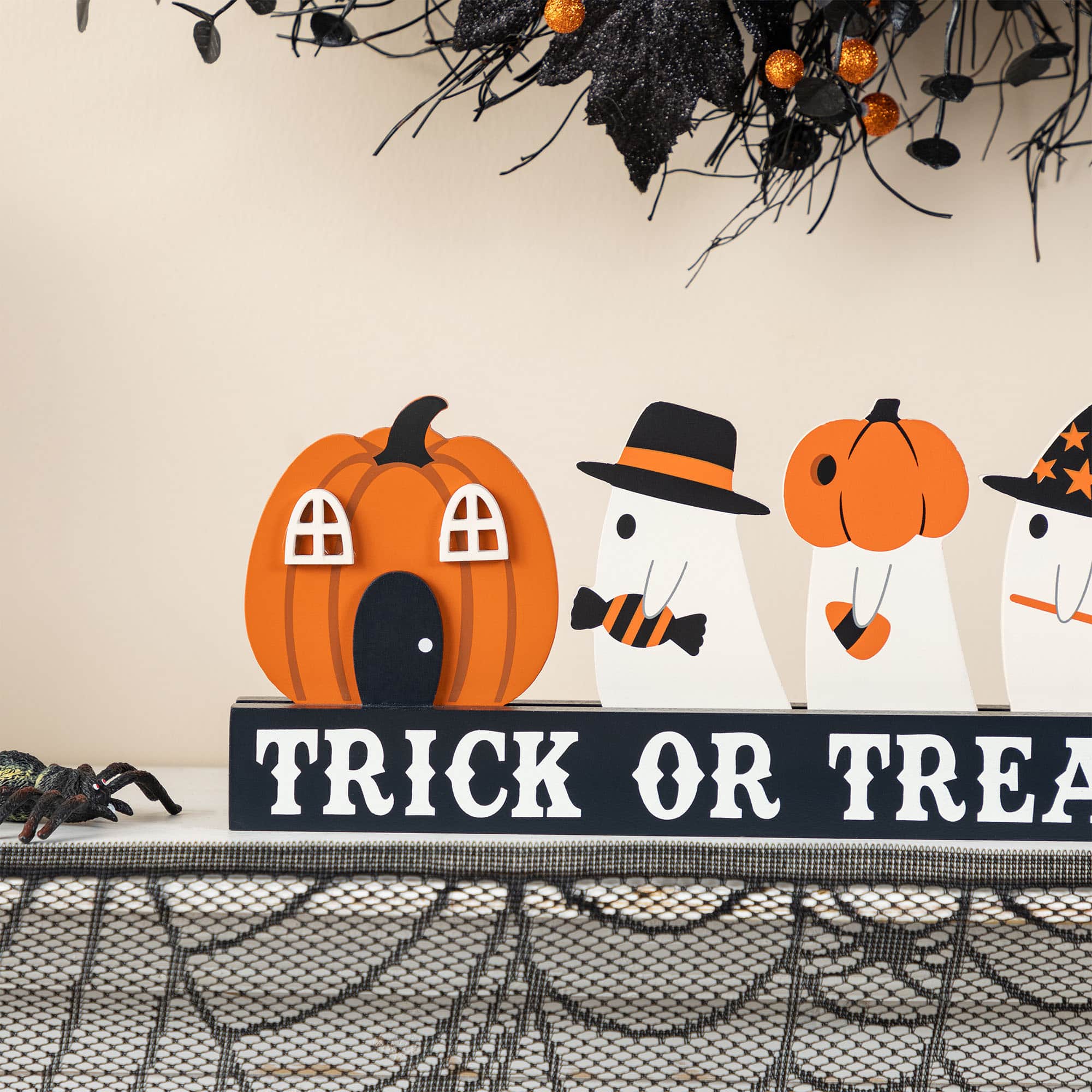 Glitzhome&#xAE; 12&#x22;L Halloween Wooden TRICK OR TREAT Pumpkin &#x26; Ghosts Table Decor