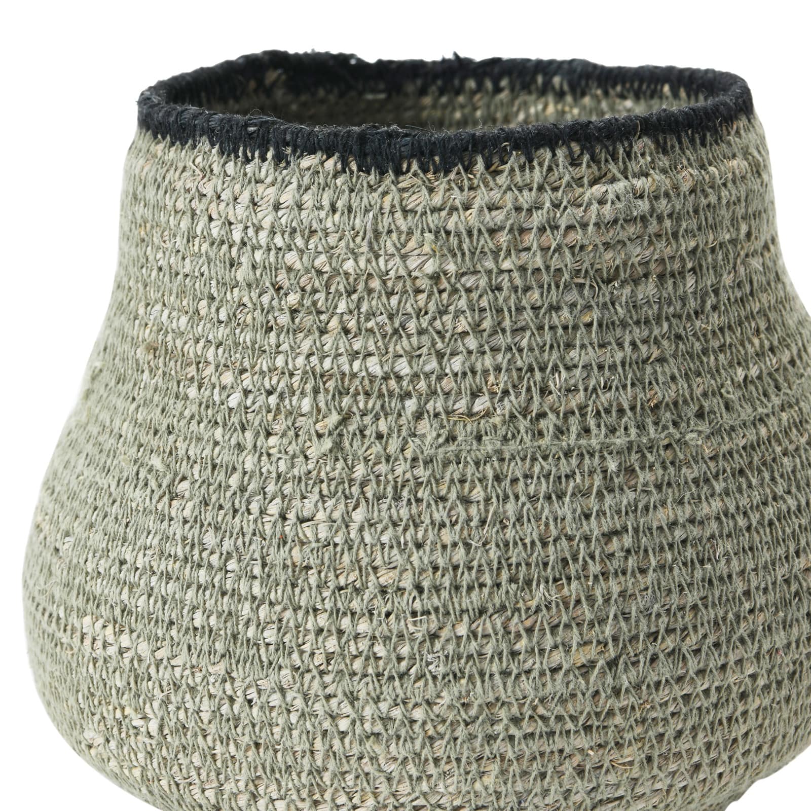 7&#x22; Gray &#x26; Black Hand-Woven Seagrass Basket