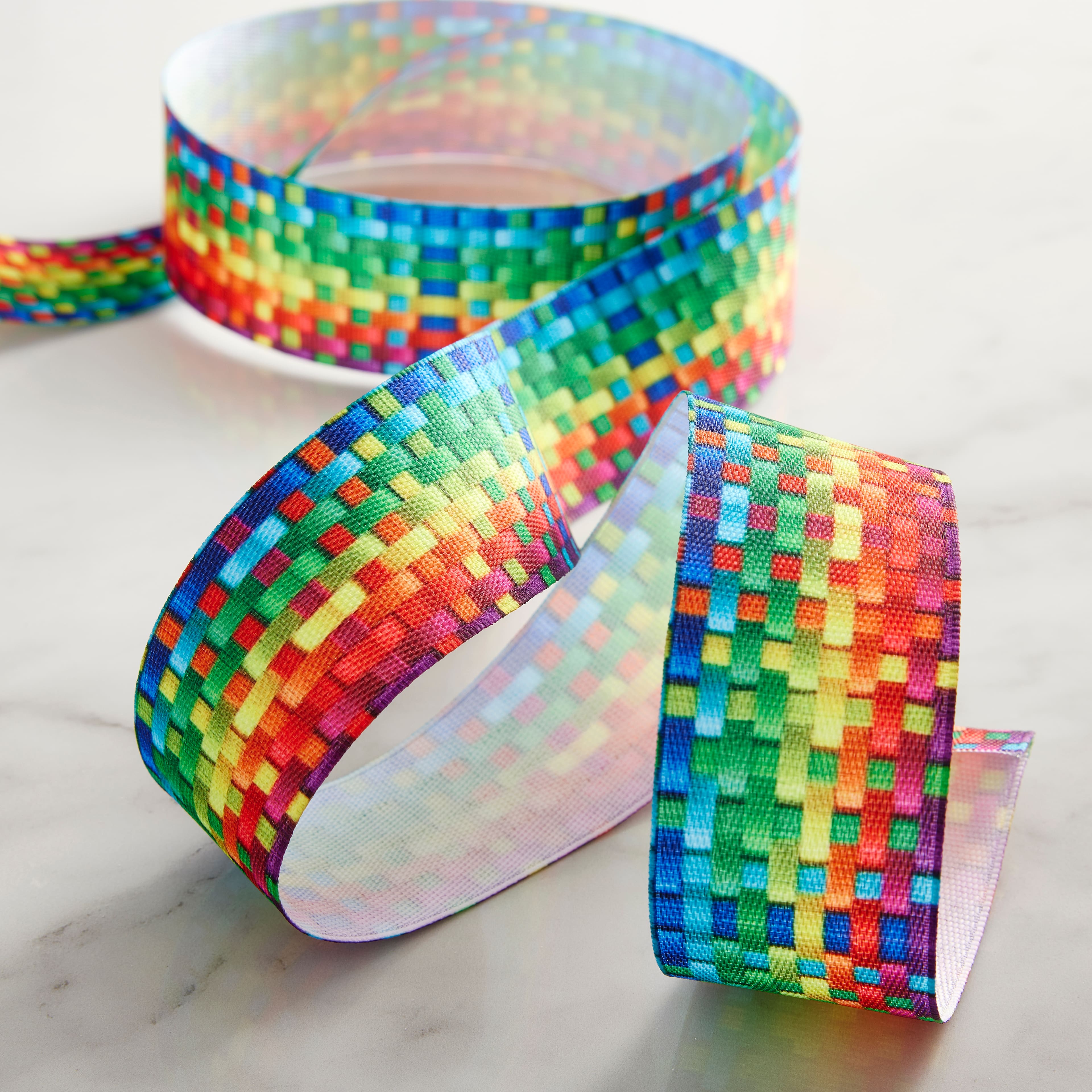 1.5&#x22; x 3yd. Grosgrain Wired Rainbow Weave Ribbon by Celebrate It&#xAE;