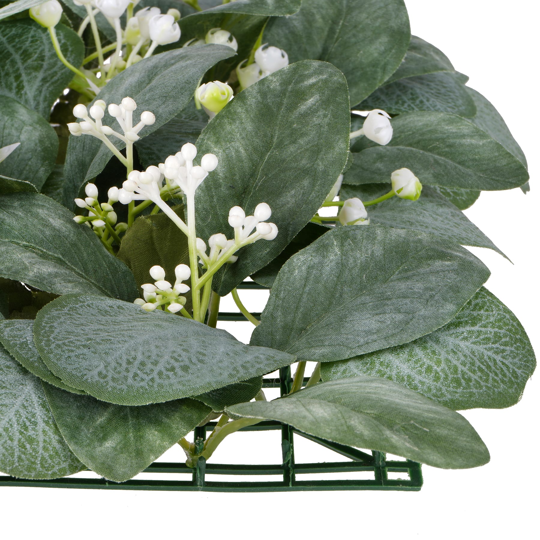 12" x 12" Eucalyptus & Baby's Breath Mat by Ashland®