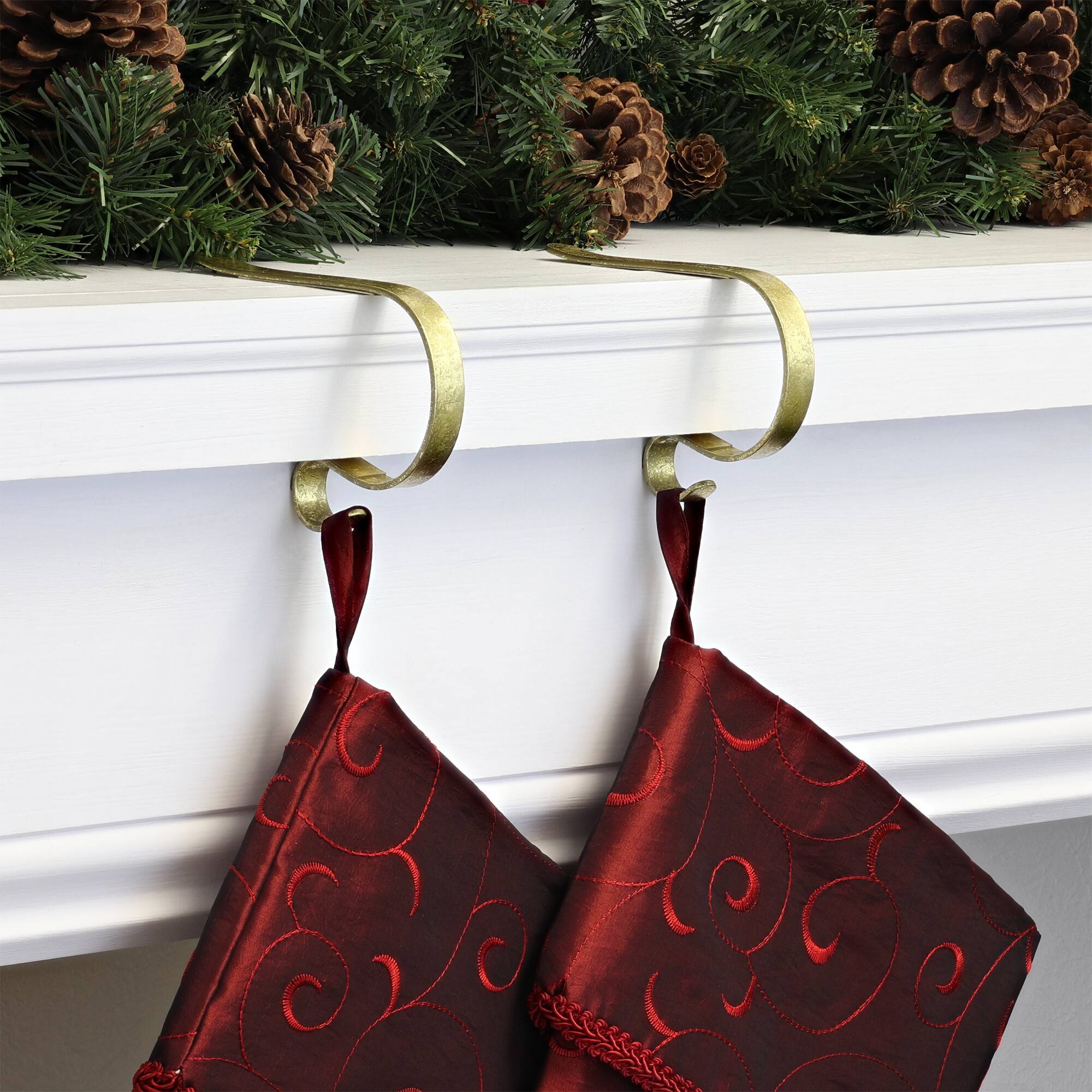 Original MantleClip&#xAE; Gold Foil Stocking Holders, 2ct.