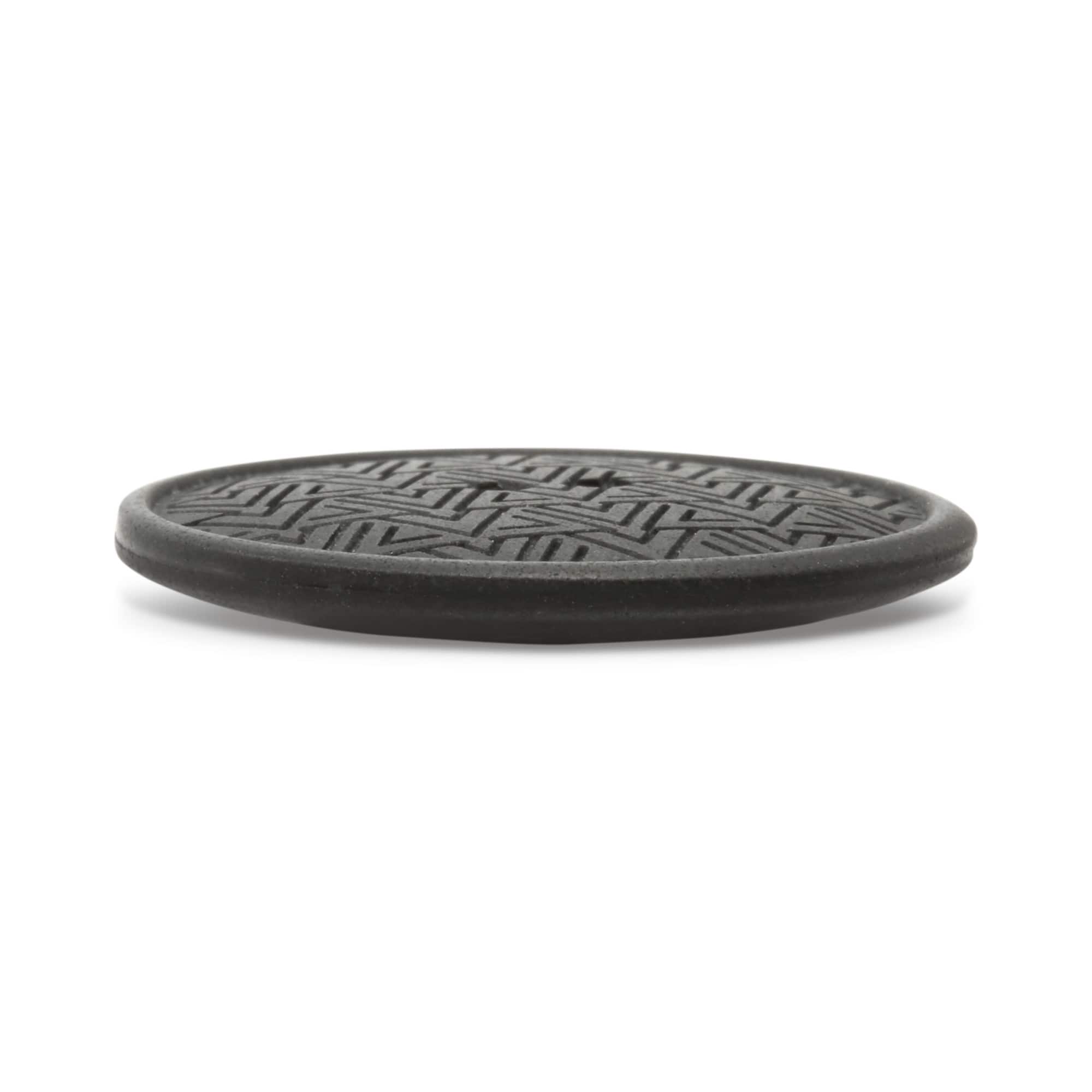 Dritz&#xAE; Black 28mm Recycled Hemp Geometric Round Button, 3ct.