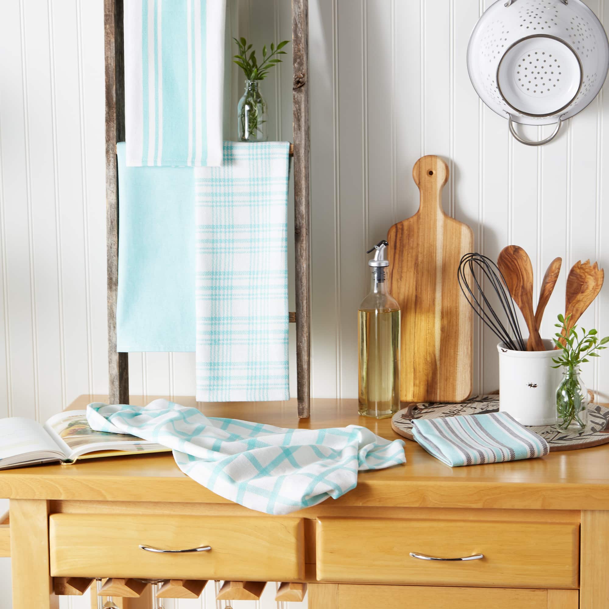 DII&#xAE; Woven Dish Towels, 5ct.