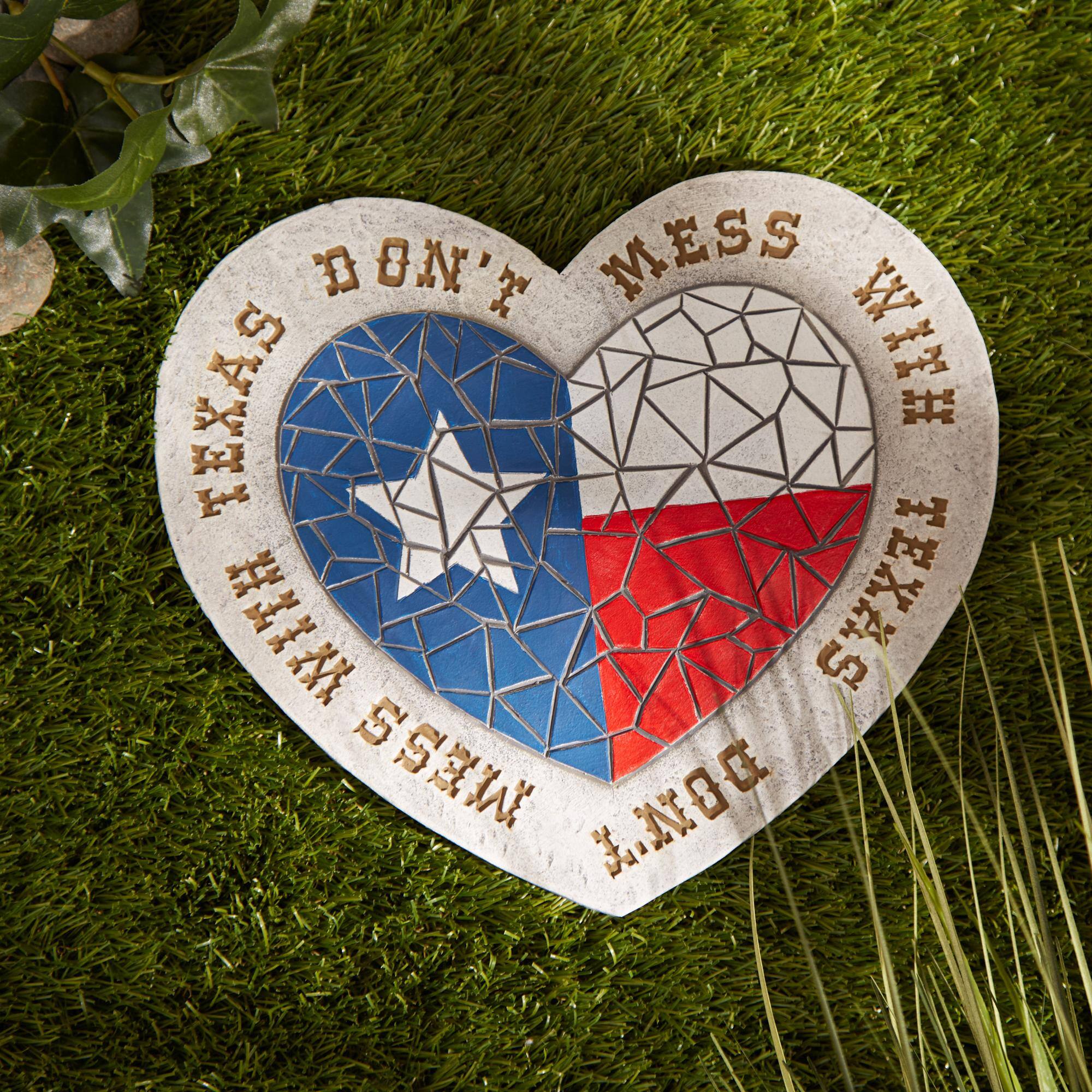 10" Don't Mess With Texas Heart Flag Cement Stepping Stone