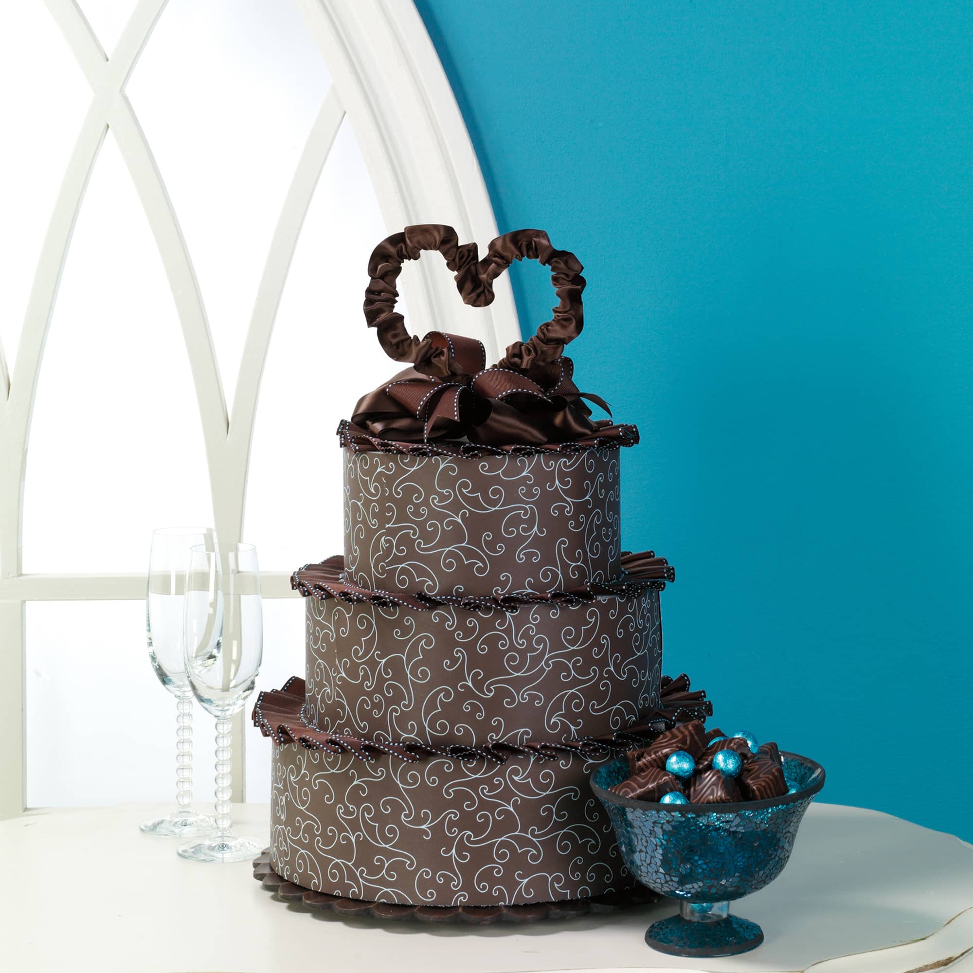 12 Pack: FloraCraft® CraftFōM Round Cake Form White, 4" x 12"