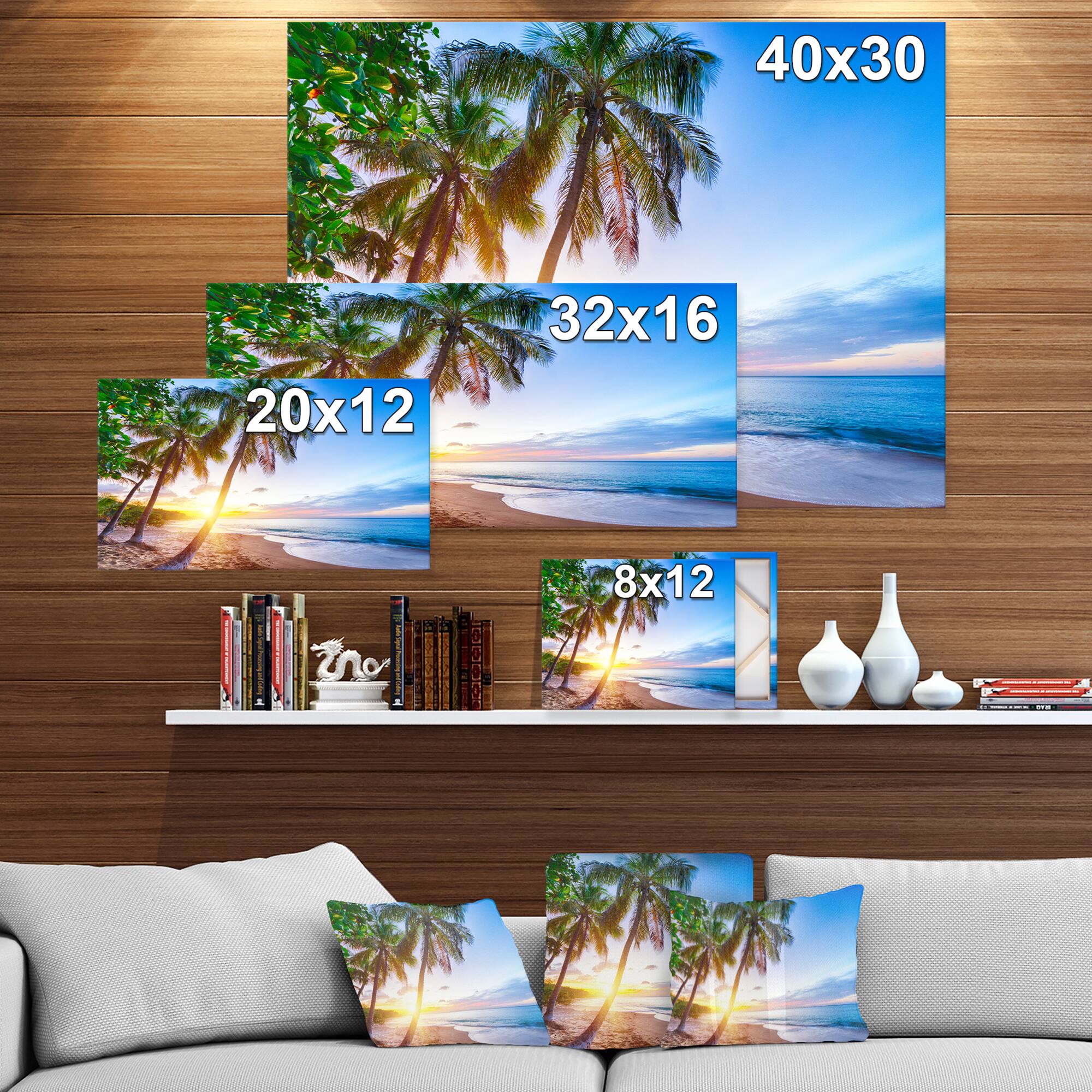 Designart - Pearl Beach in Guadeloupe - Sea & Shore Photographic on wrapped Canvas