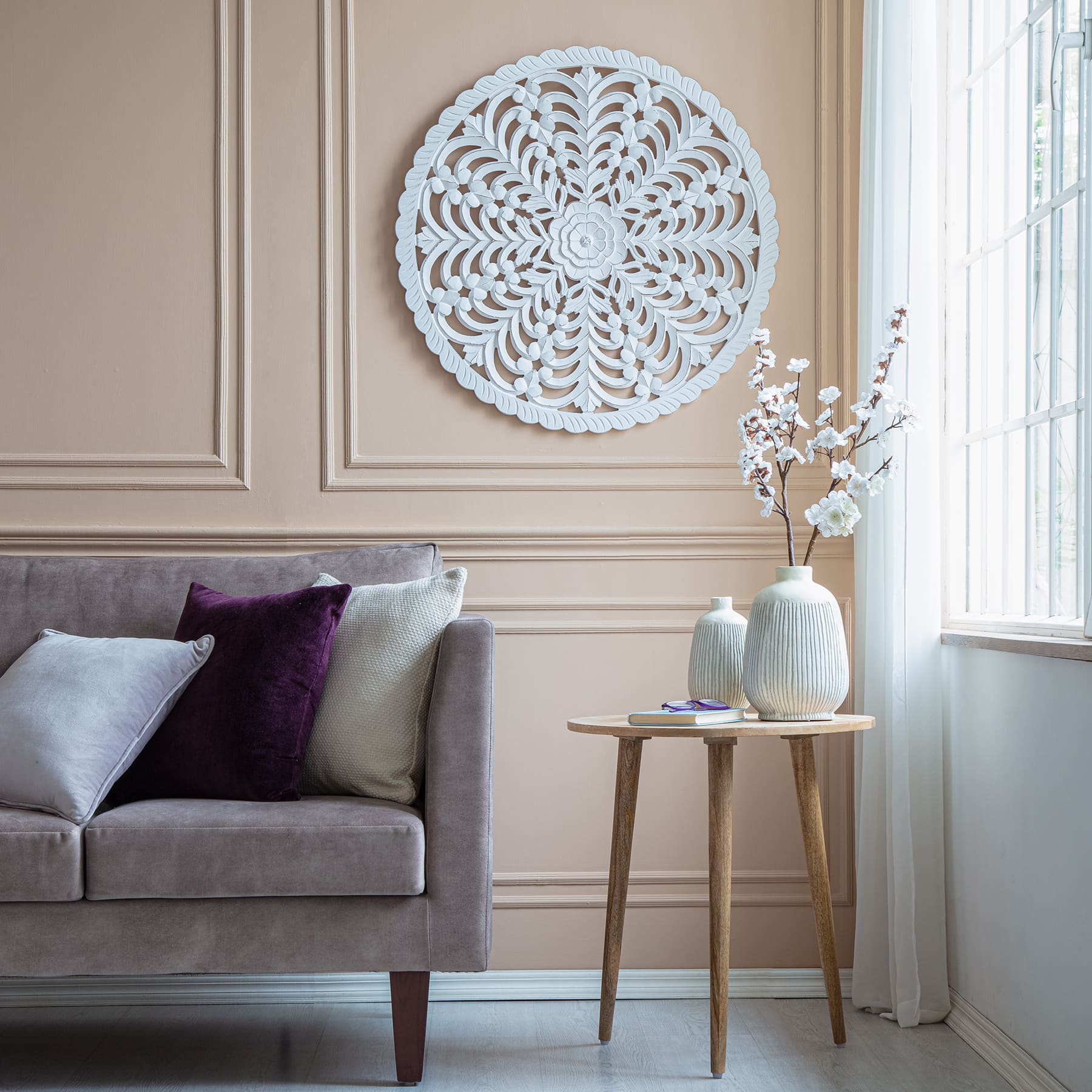 Habitat Lottie White Round Wood Wall Medallion