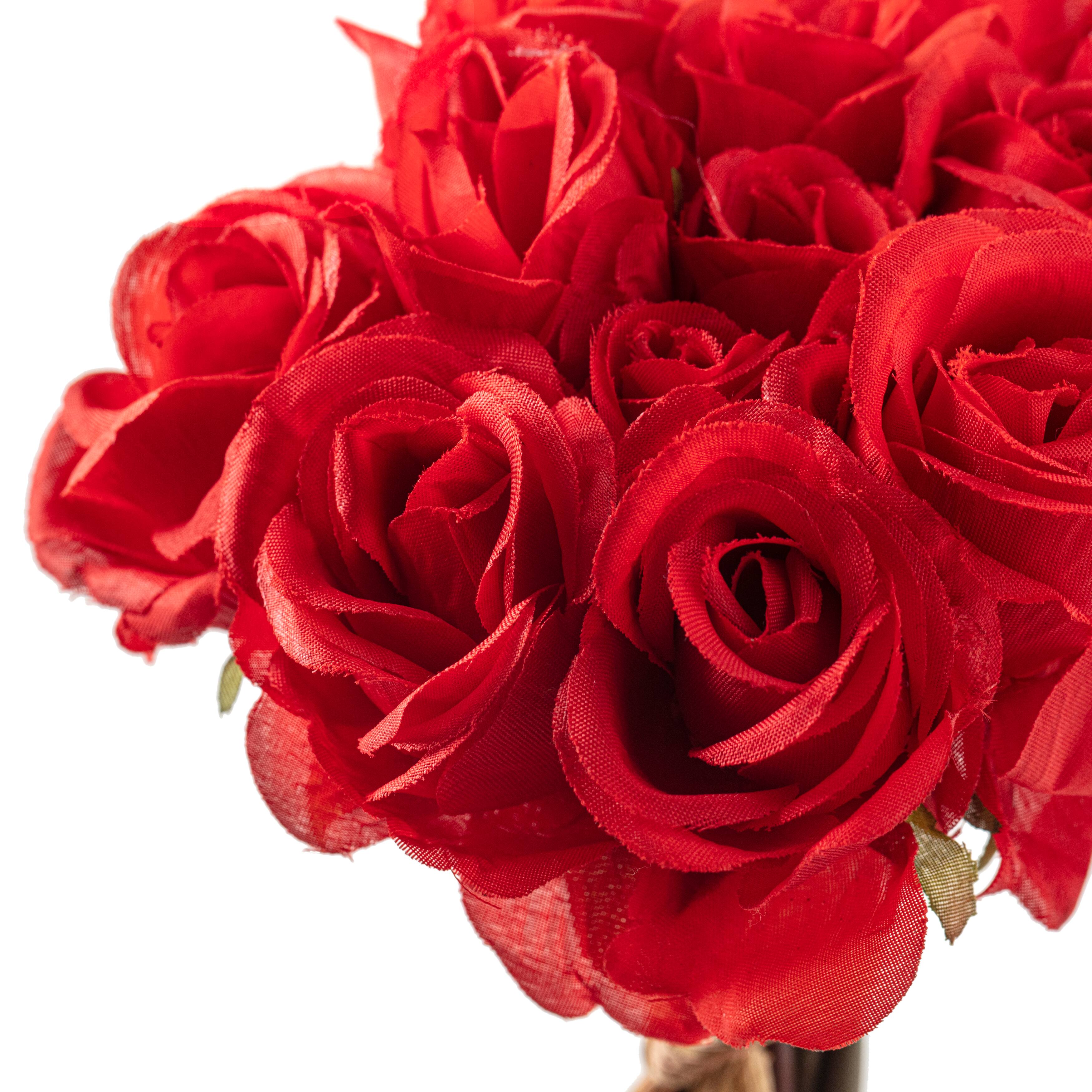 16 Pack: Red Mini Rose Bundle Classic Traditions™ by Ashland®