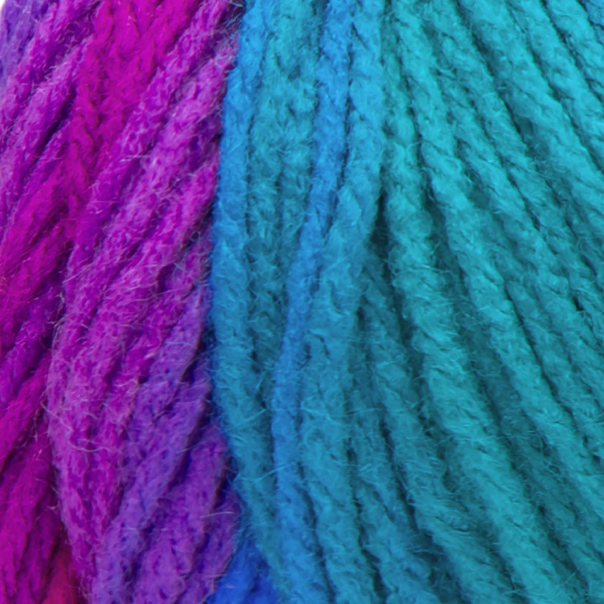 Red Heart&#xAE; Super Saver&#xAE; Prints, Multis &#x26; Flecks Yarn