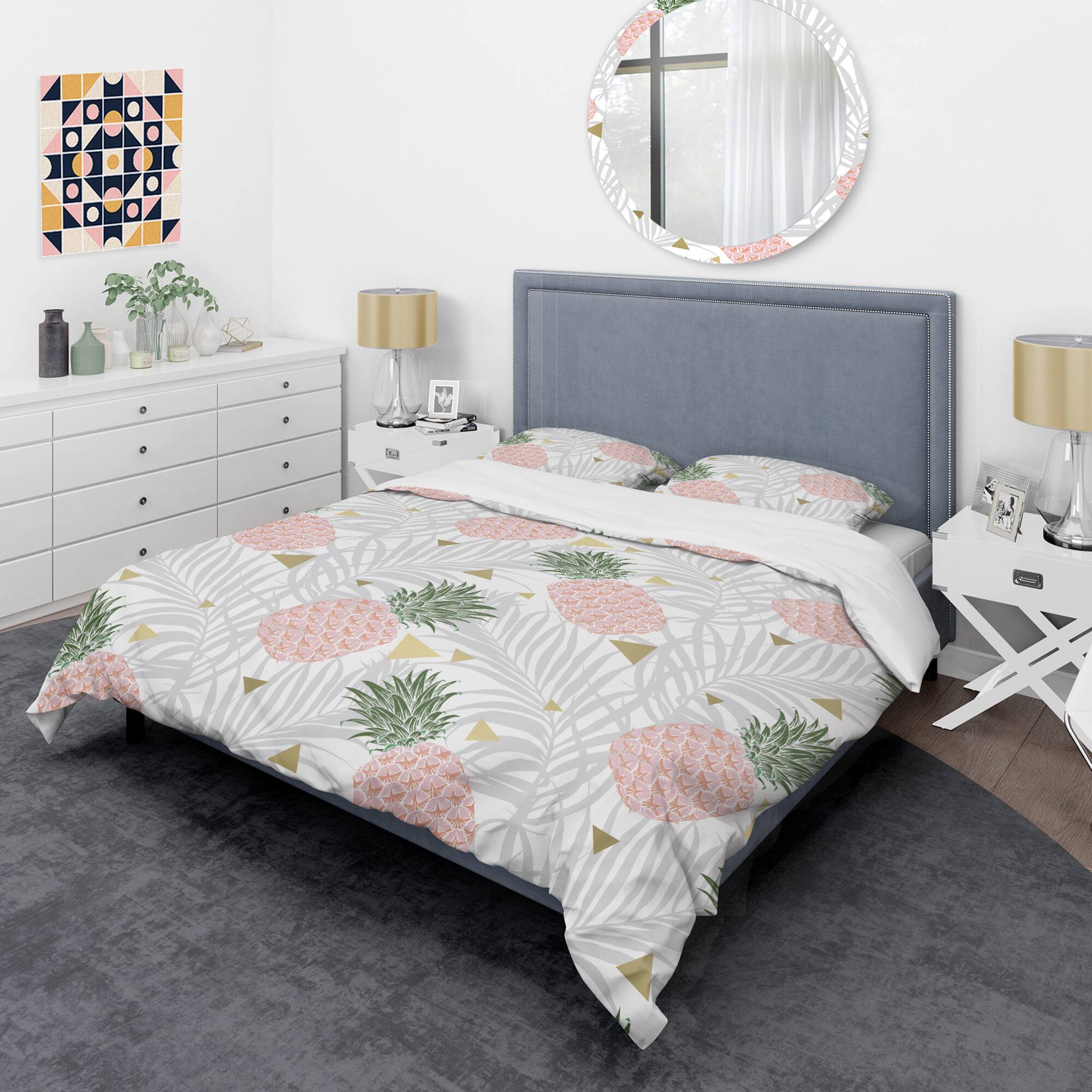 Designart &#x27;Pineappple On Tropical Leaves&#x27; Mid-Century Duvet Cover Set