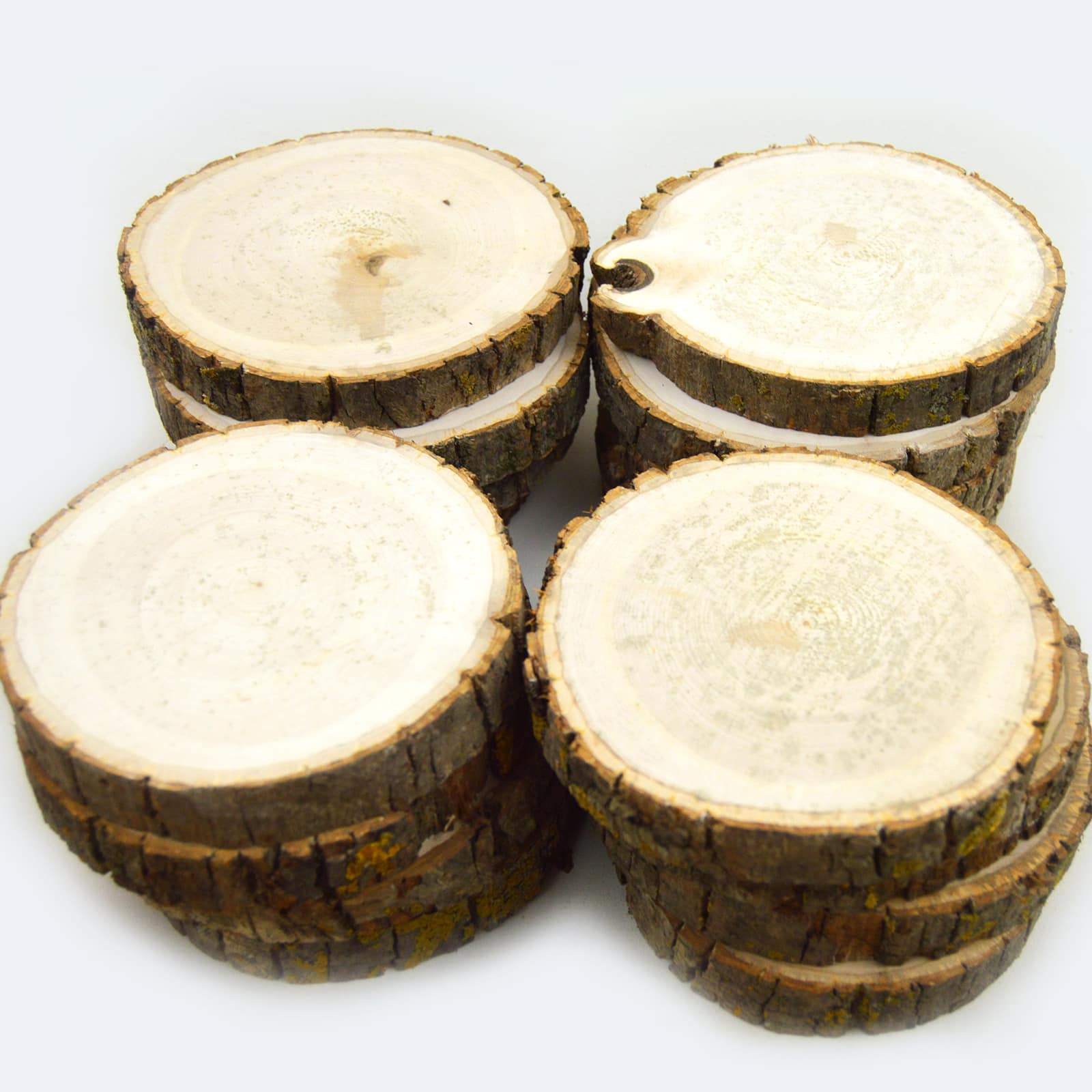 Wilson&#xAE; Enterprises 16 Pack Natural Basswood Round