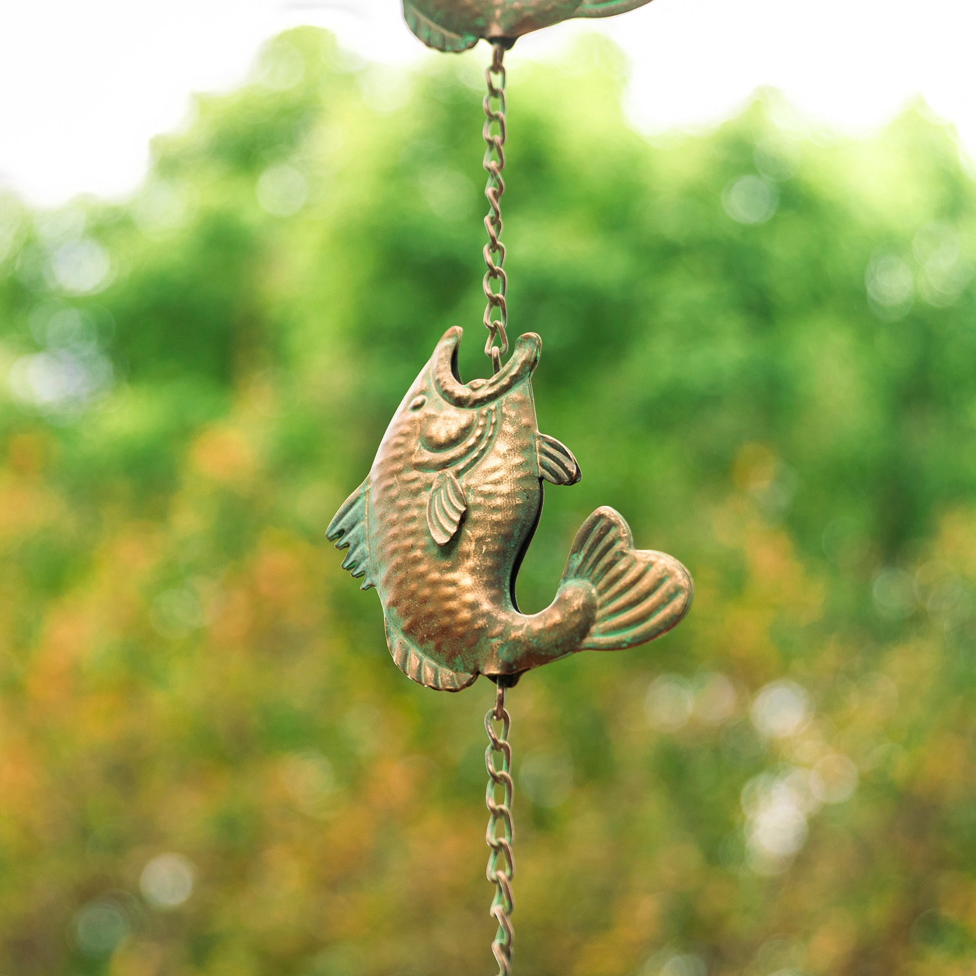 Glitzhome&#xAE; 8.5ft. Faux Copper Patina Finish Fish Shaped Rain Chain