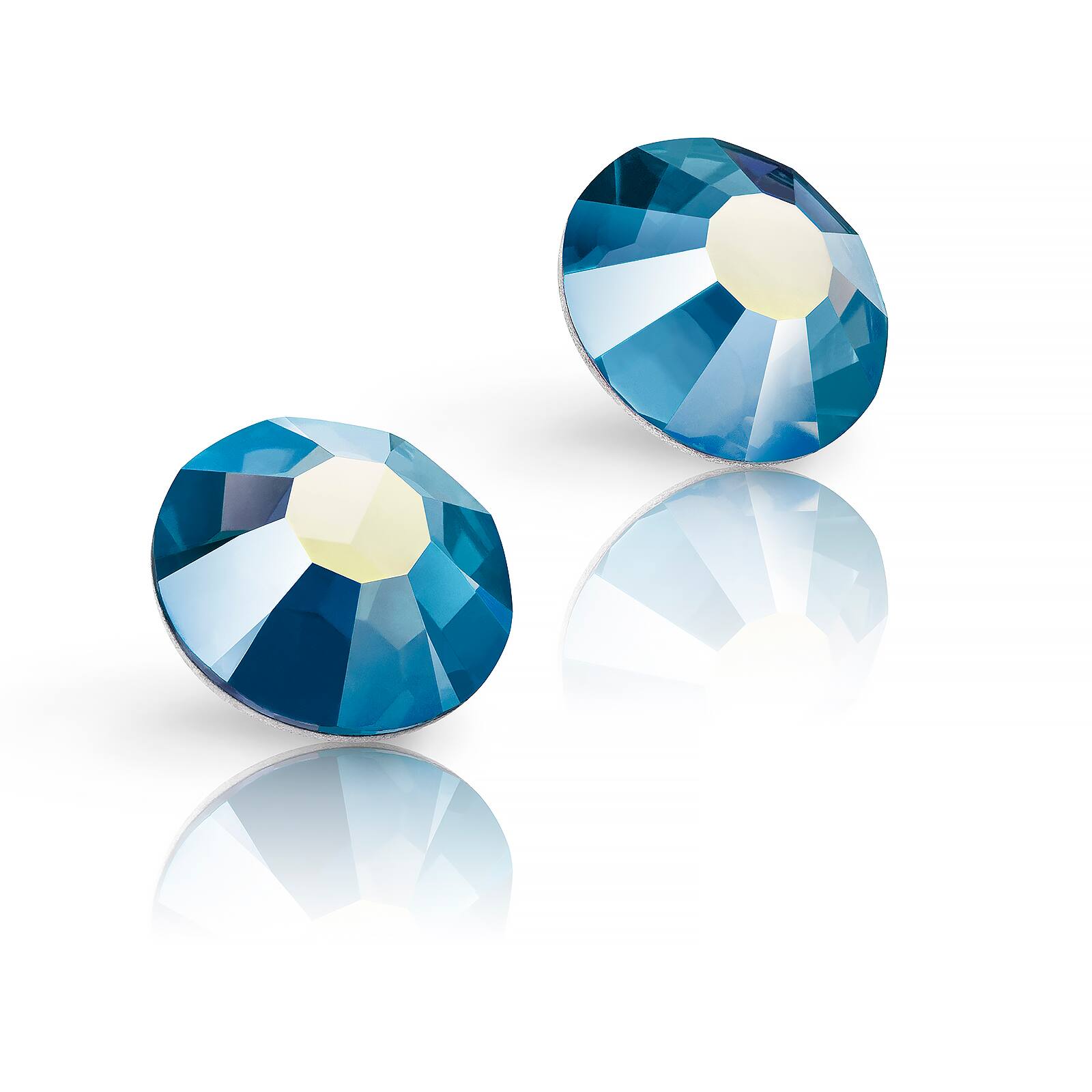 Preciosa MAXIMA SS16 Aurora Borealis Flatback Czech Crystals, 144ct.