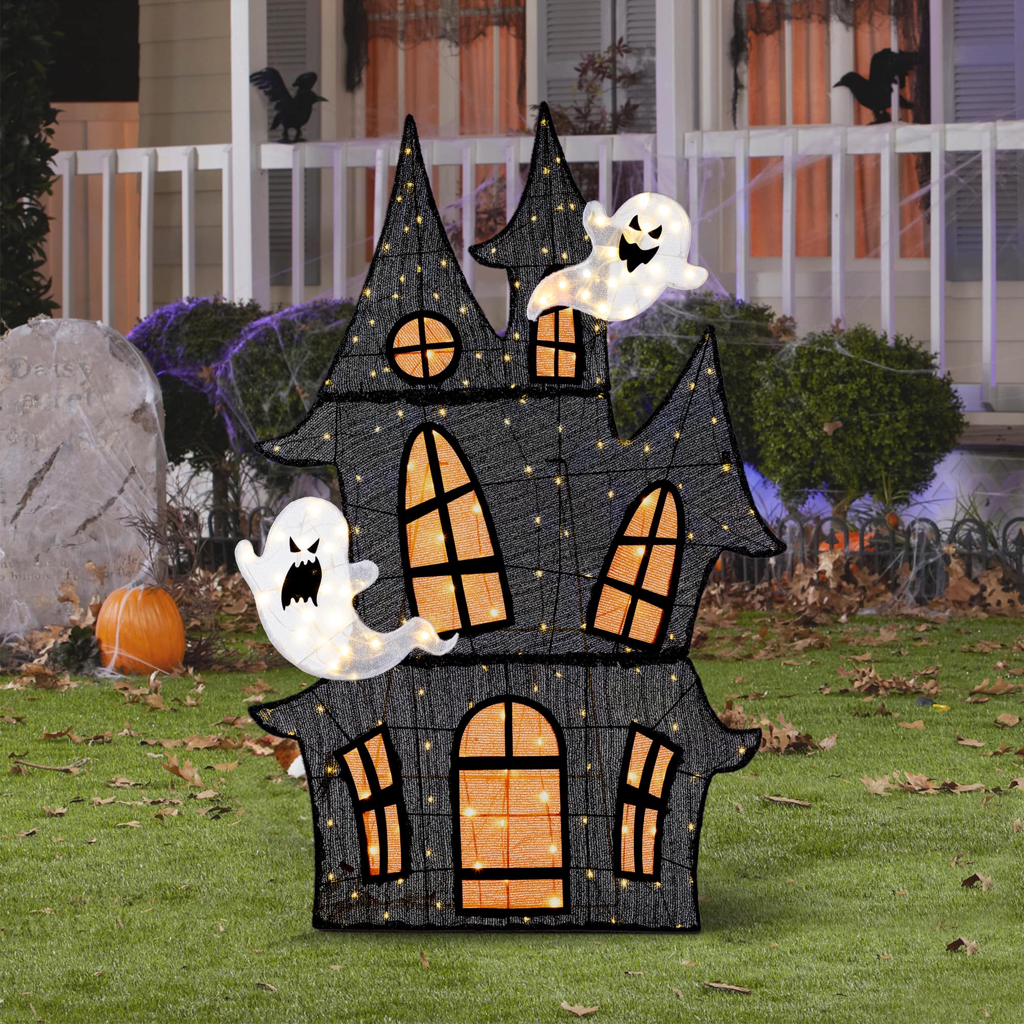 Glitzhome&#xAE; 61.75&#x22;H Lighted Halloween 2D Haunted House Outdoor Decor