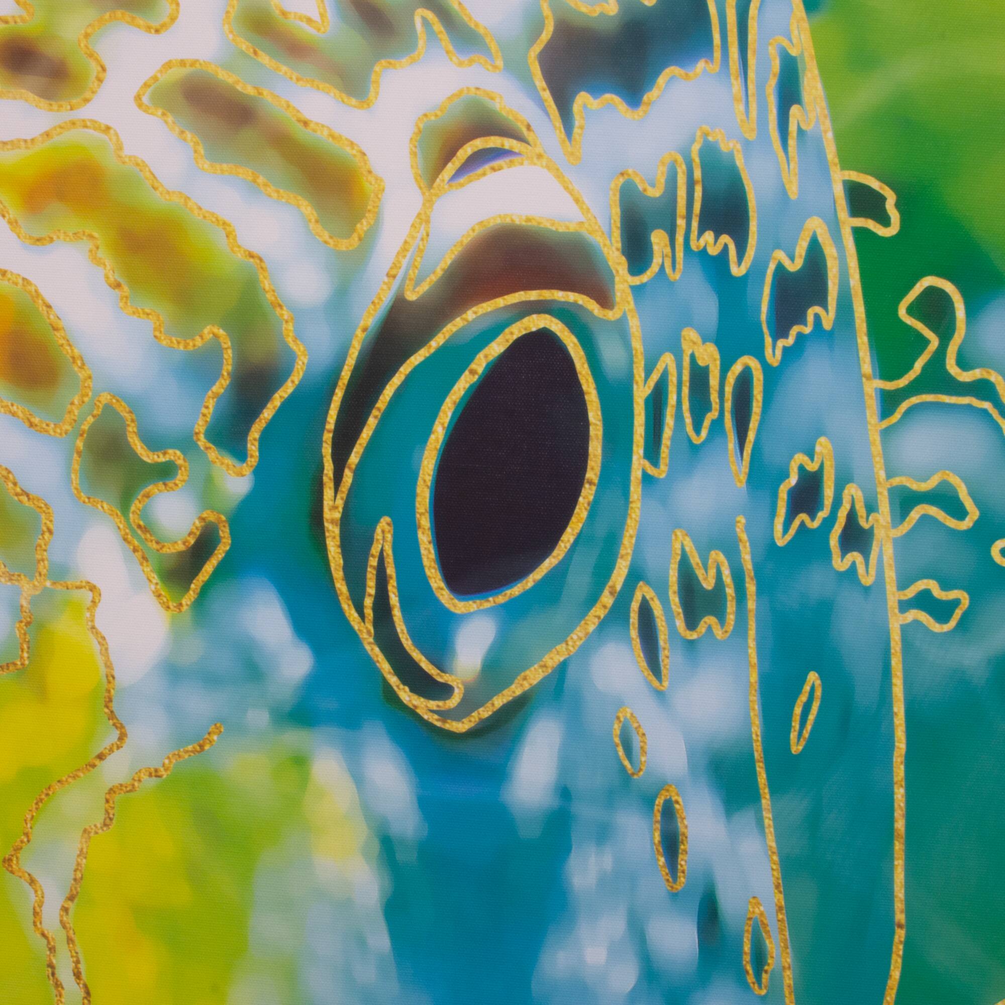 Fish Lips Outdoor Canvas Art Print - 35"x35"