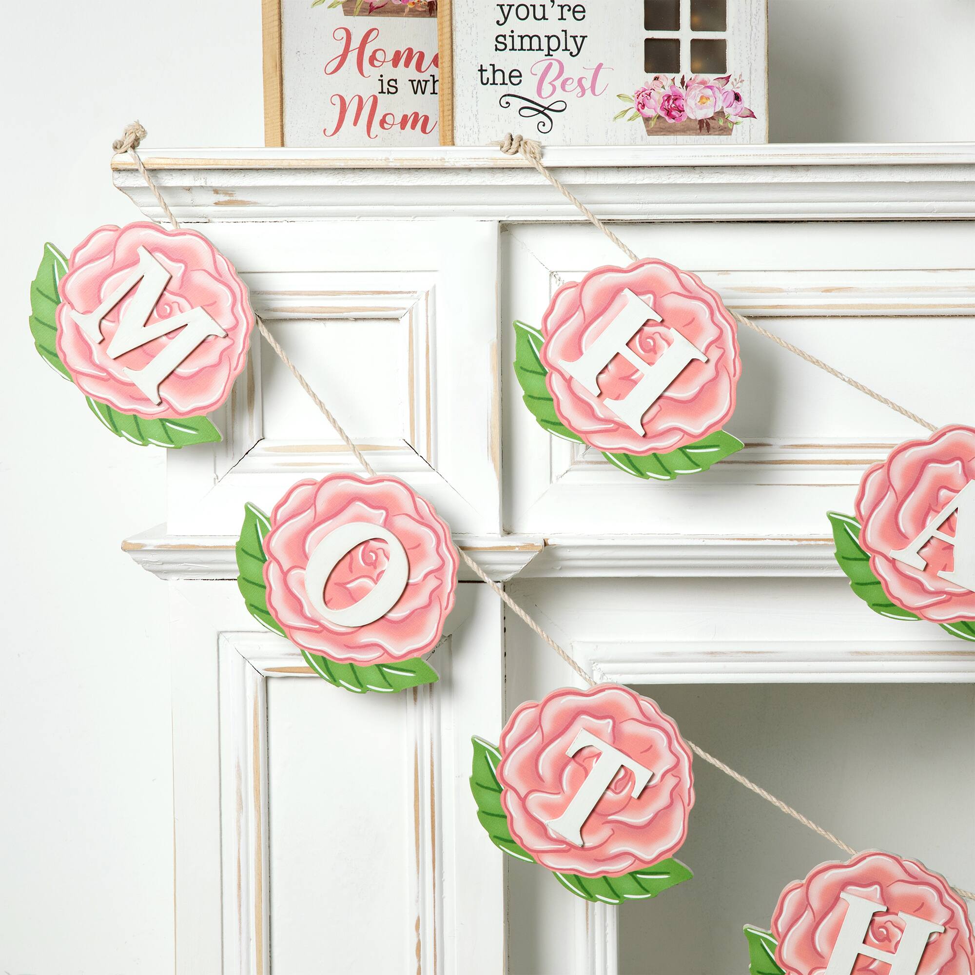 Glitzhome® Wooden Happy Mothers Day Garland Set