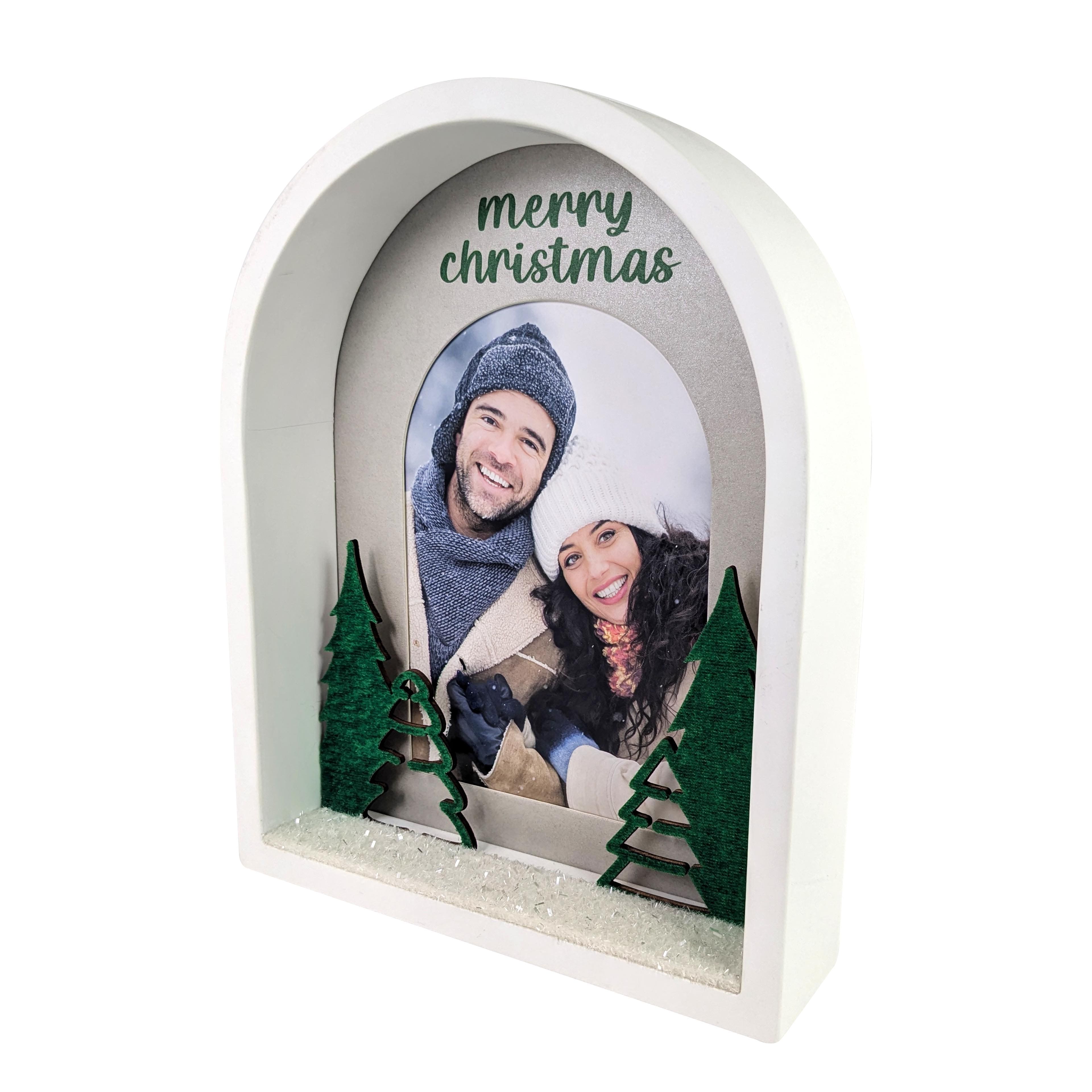 5&#x22; x 7&#x22; Merry Christmas Tabletop Arch Frame by Studio D&#xE9;cor&#xAE;