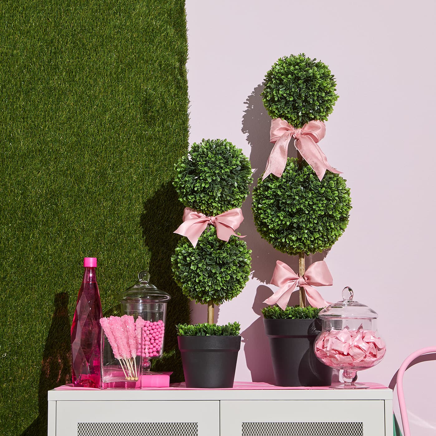 Boxwood Topiary with Bows