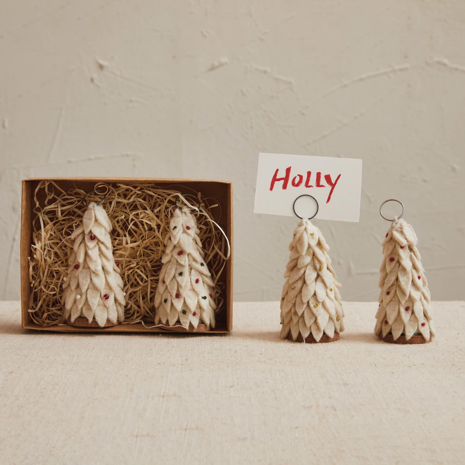 Hello Honey&#xAE; Felt Wool Christmas Tree Place Card &#x26; Photo Holder Set
