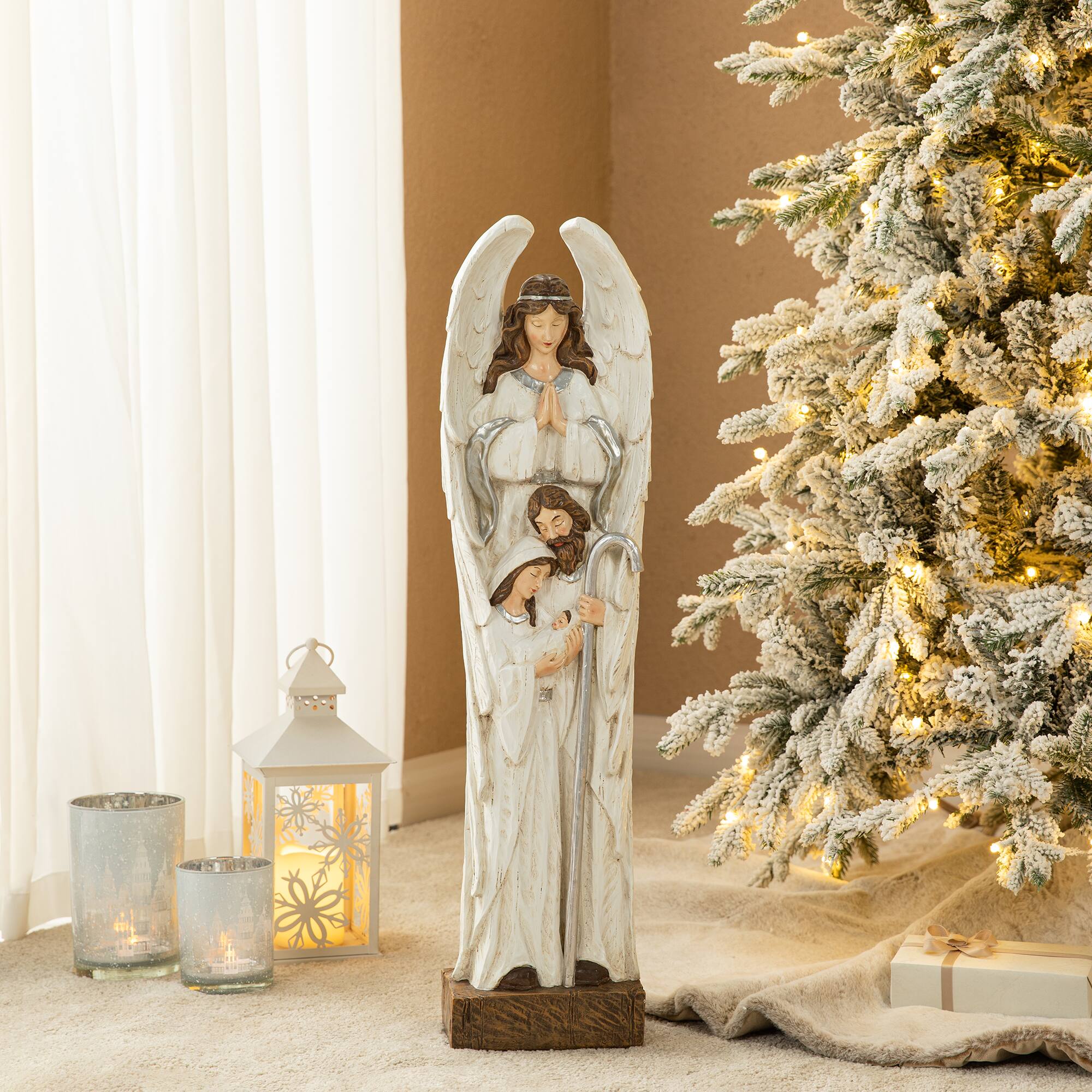 Glitzhome&#xAE; 30.5&#x22; Ivory Nativity Angel Porch D&#xE9;cor