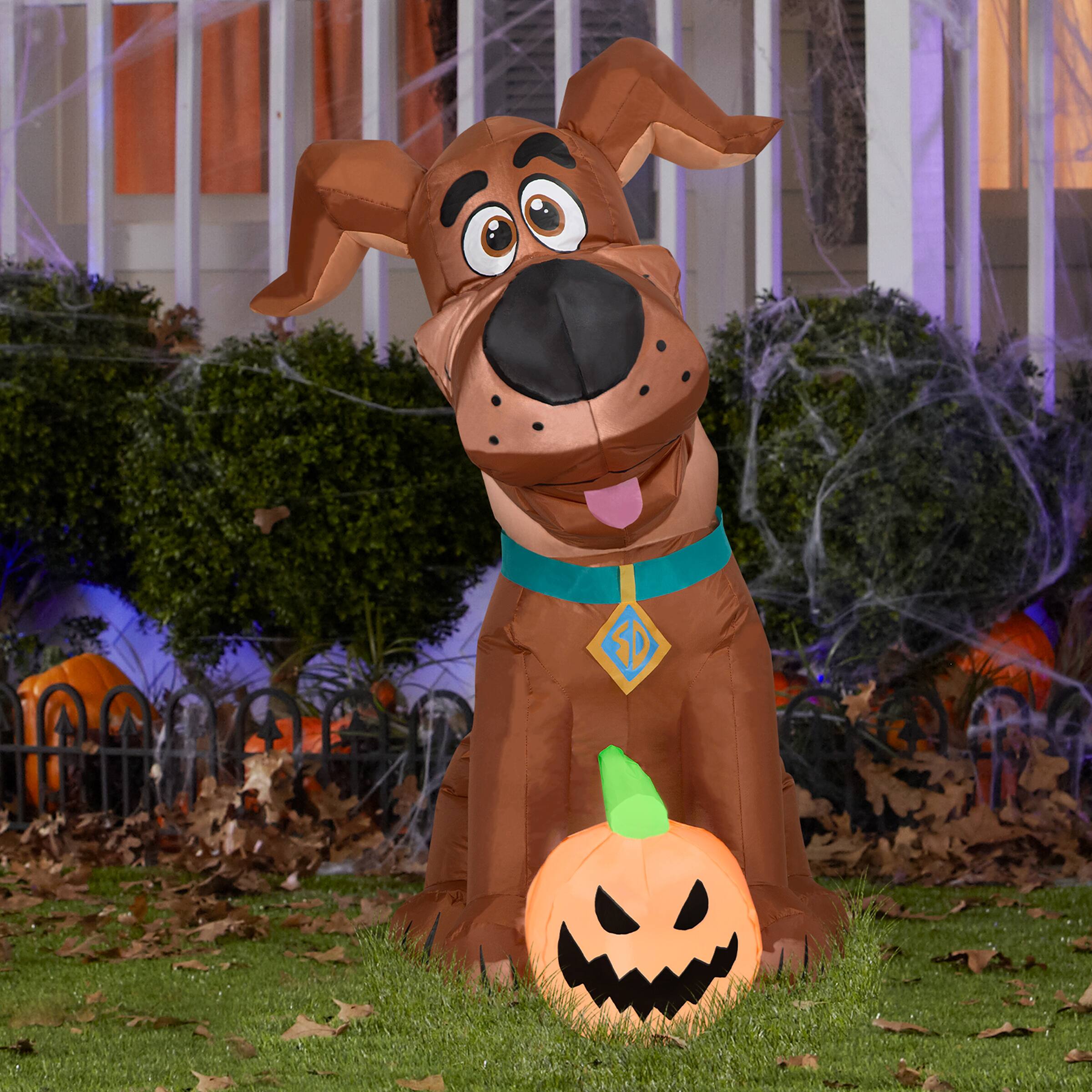 42" Inflatable Halloween Scooby Doo