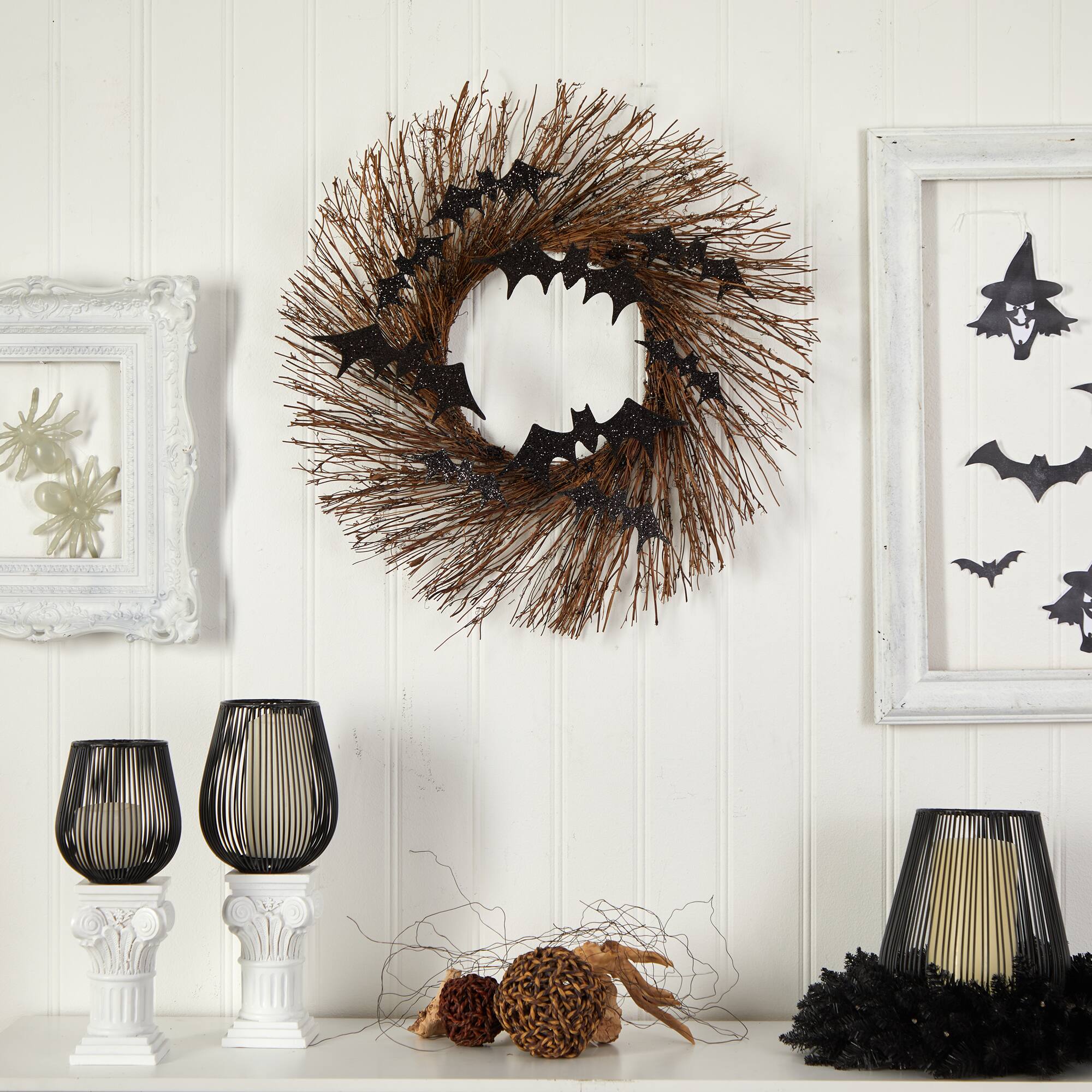 26&#x22; Halloween Bats Twig Wreath