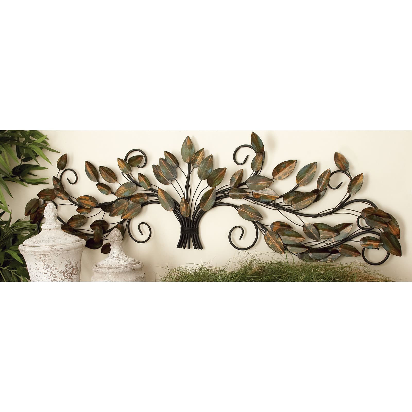 Brown Metal Leaf Foliage Wall Accent