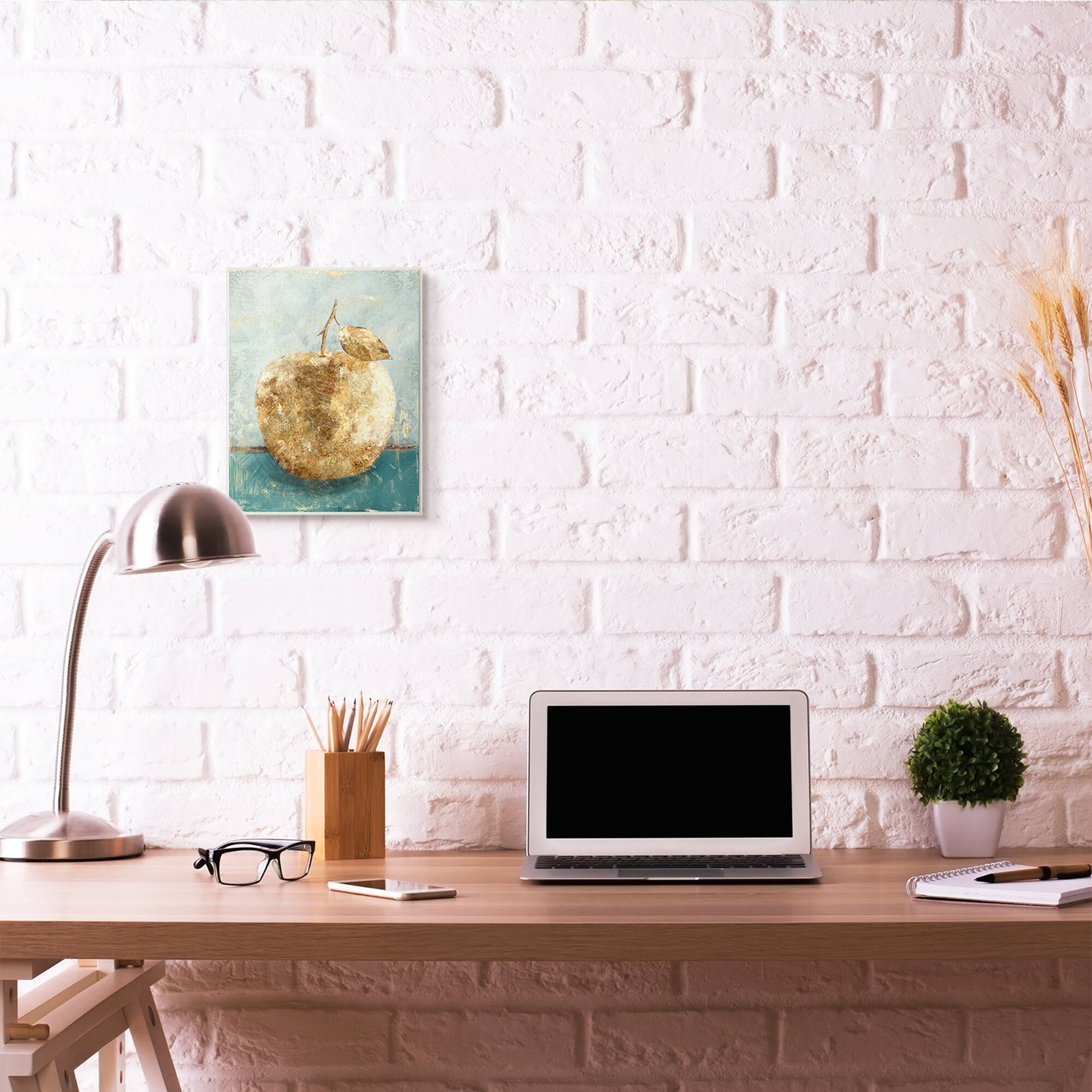 Stupell Industries Golden Apple Green Textured Food Painting Wall Plaque