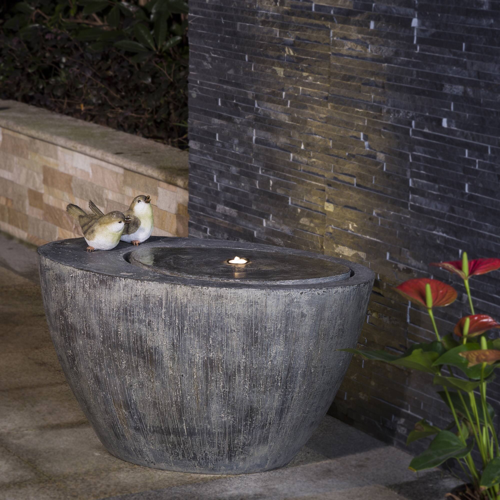 Glitzhome&#xAE; 25&#x22; Polyresin Spring Birds Outdoor Fountain with LED Light
