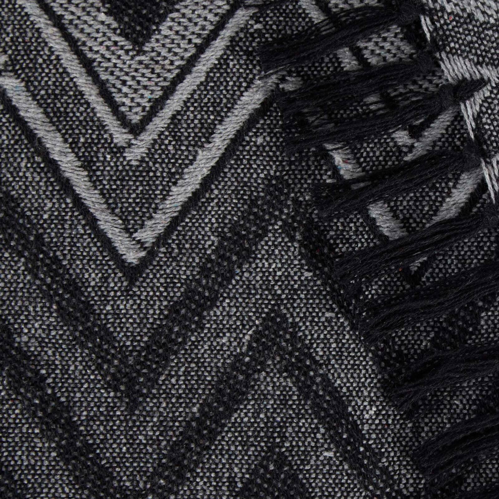 DII® Zig-Zag Chevron Throw