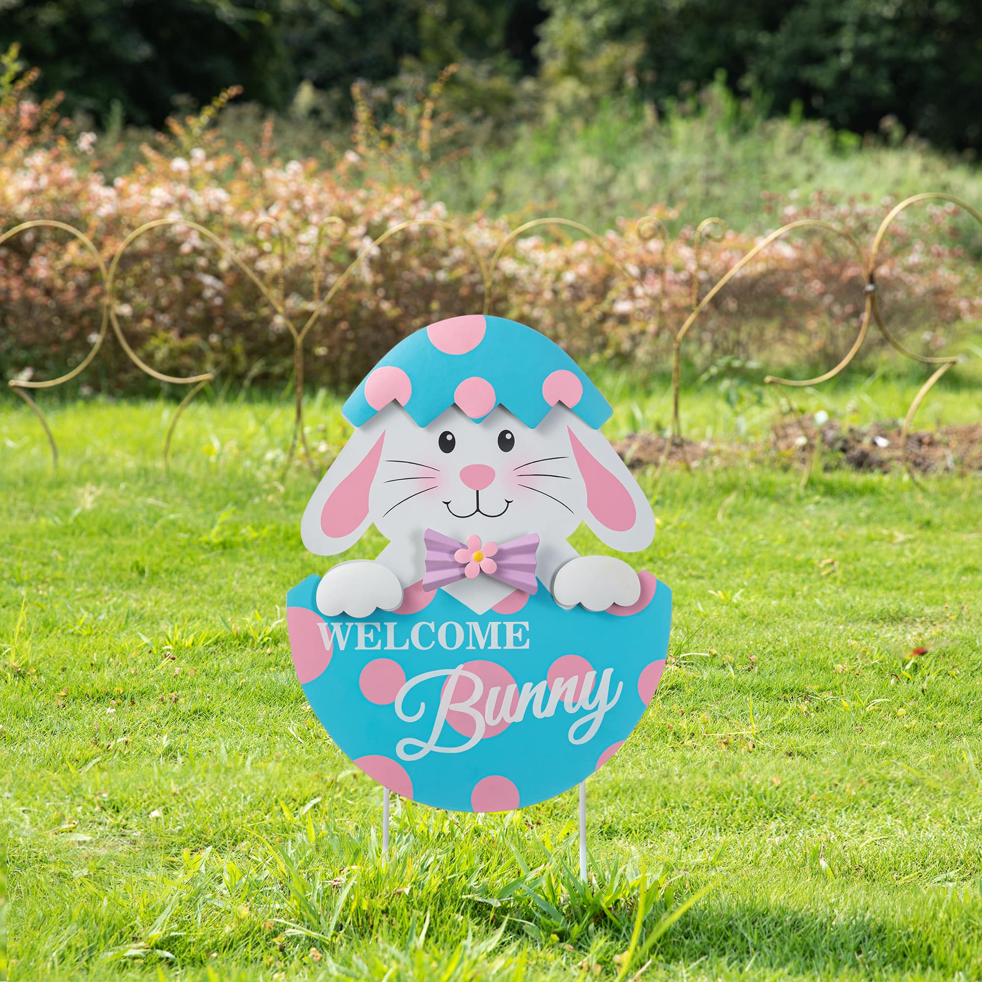 Glitzhome&#xAE; 24&#x22; Easter Metal Bunny Egg Yard Stake