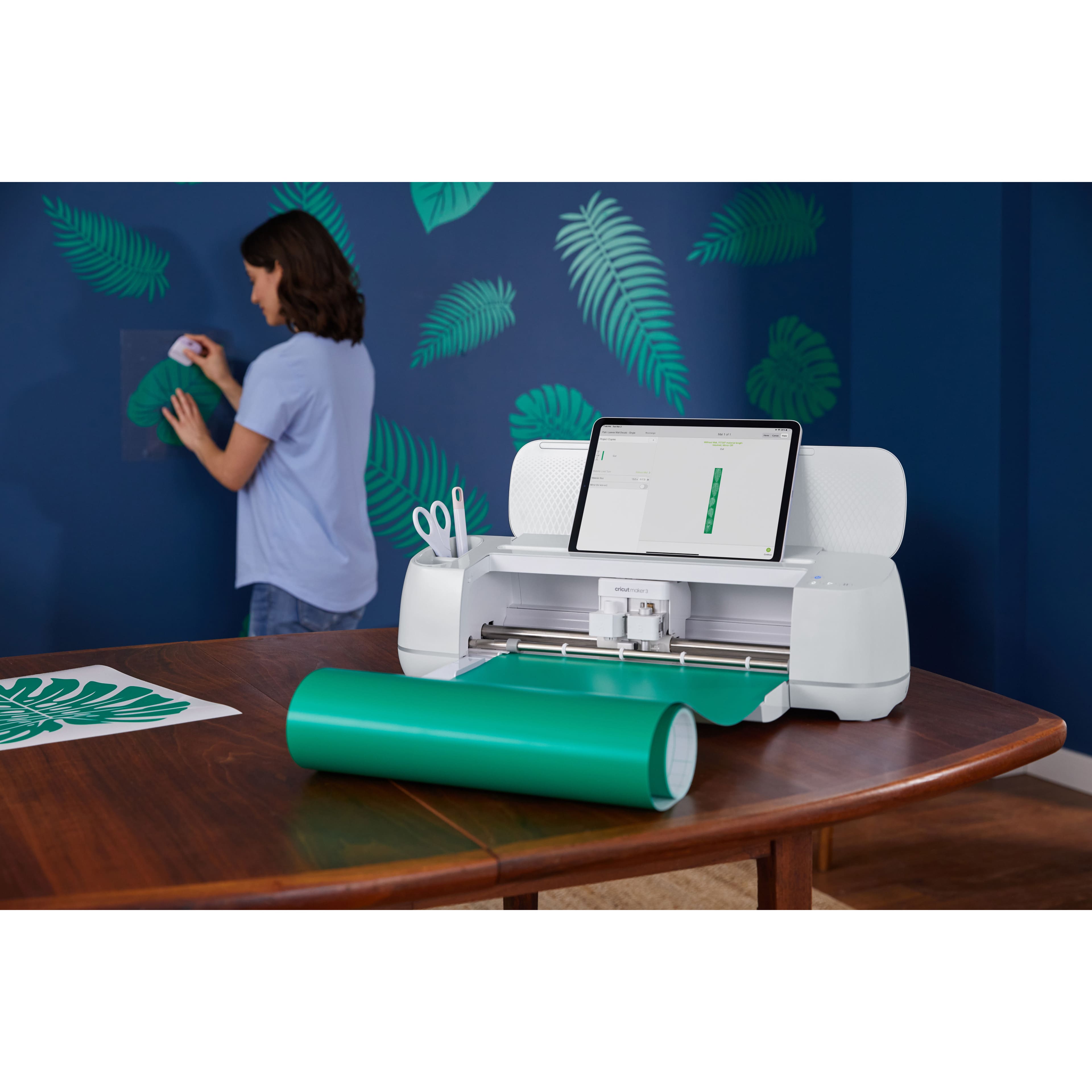 Cricut&#xAE; Removable Smart Vinyl&#x2122; 21ft. Value Roll