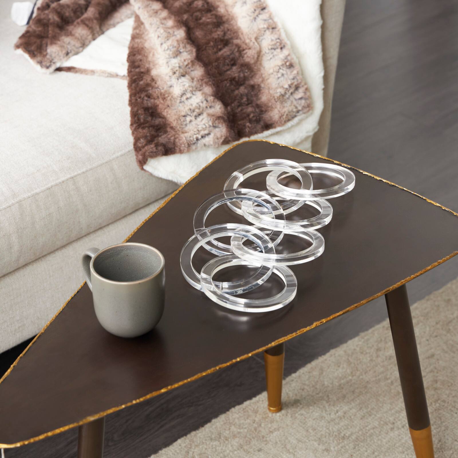 21" Clear Acrylic Plastic Chain Circular Link Sculpture