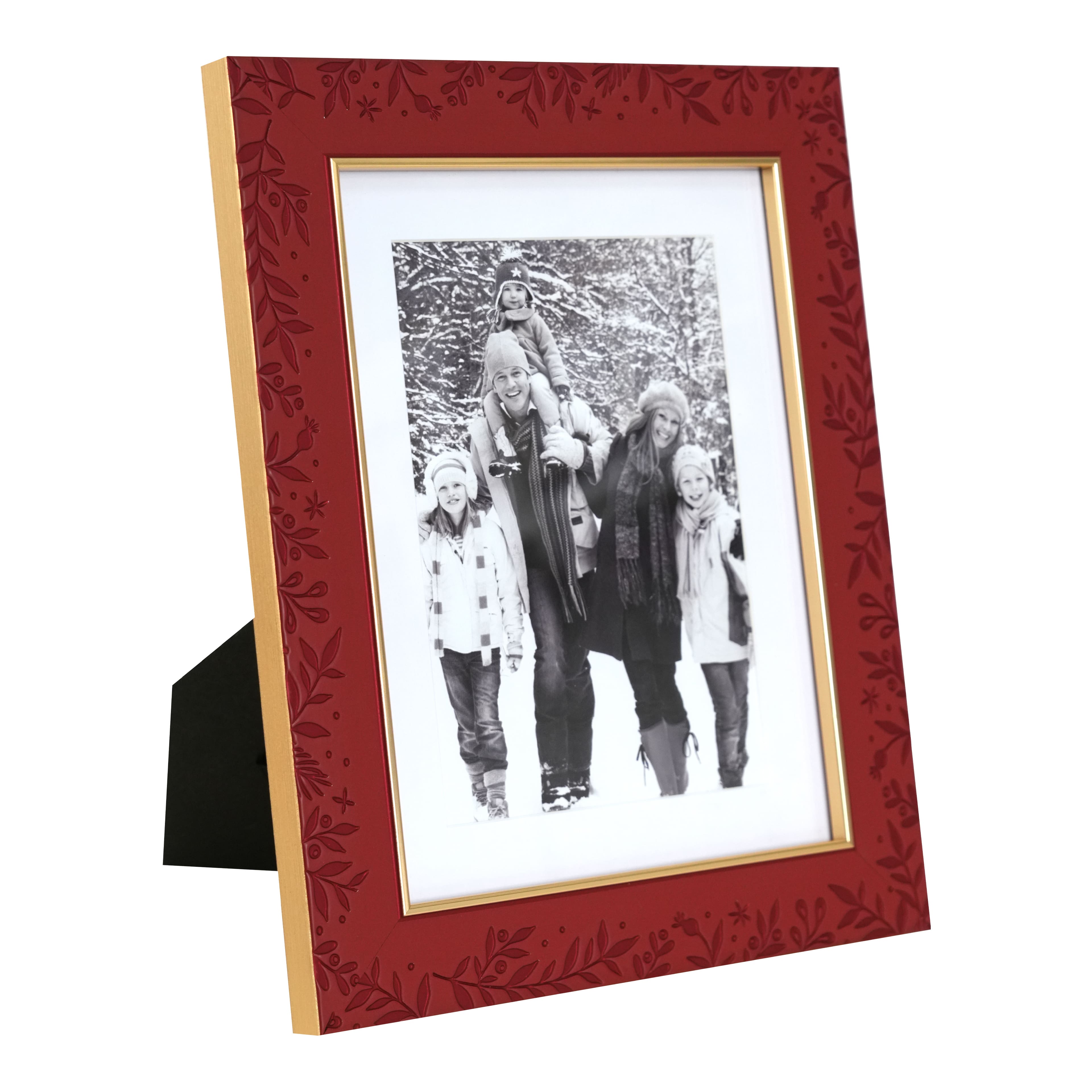 5&#x22; x 7&#x22; Embossed Leaf Plastic Frame by Studio D&#xE9;cor&#xAE;