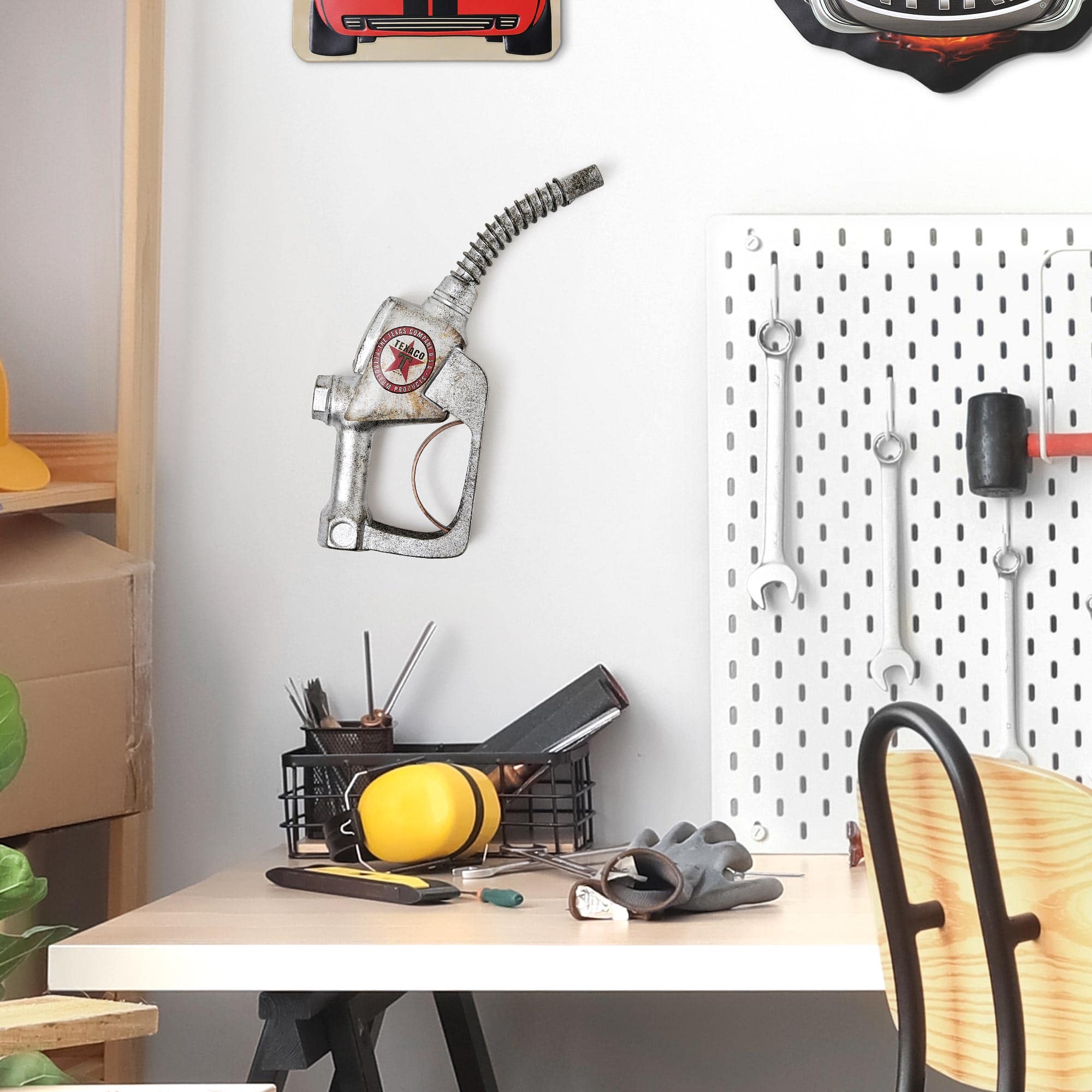 American Art Decor Texaco Metal Gas Nozzle Wall Decor 5.75" x 14.5" Sign