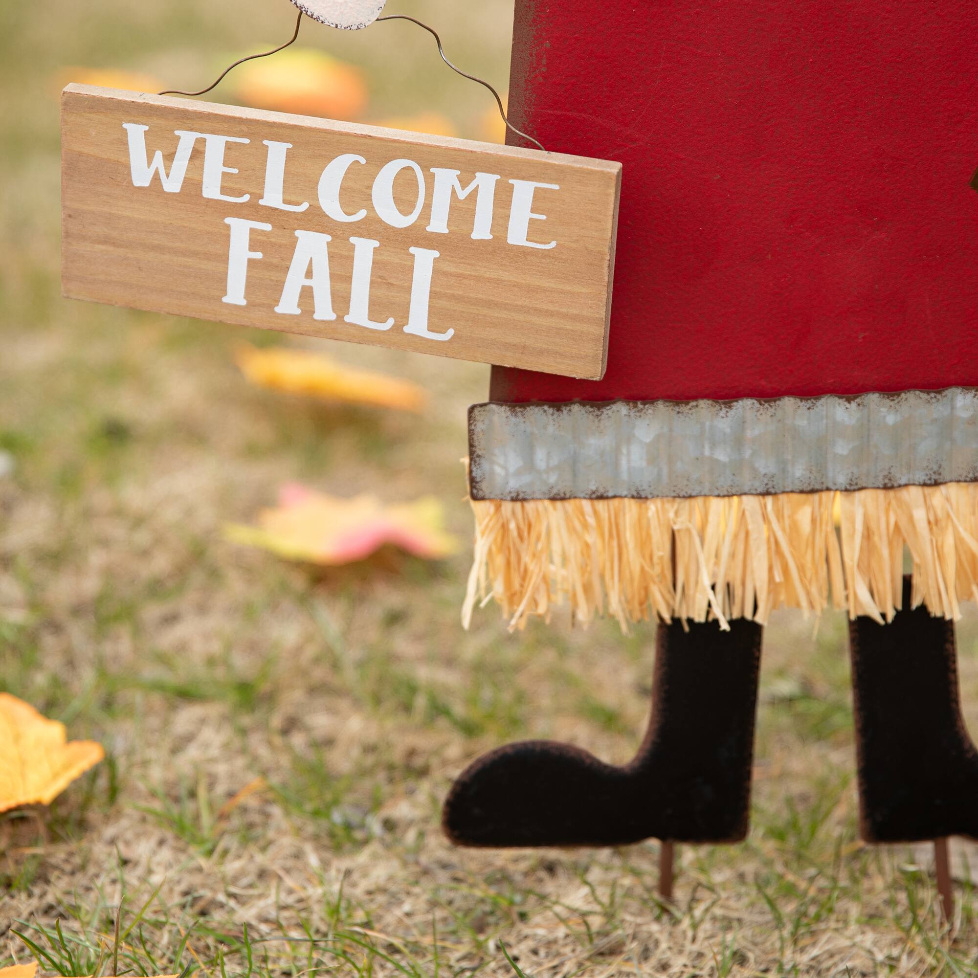 Glitzhome® 37.25" Metal Scarecrow Yard Stake/Standing/Hanging Sign