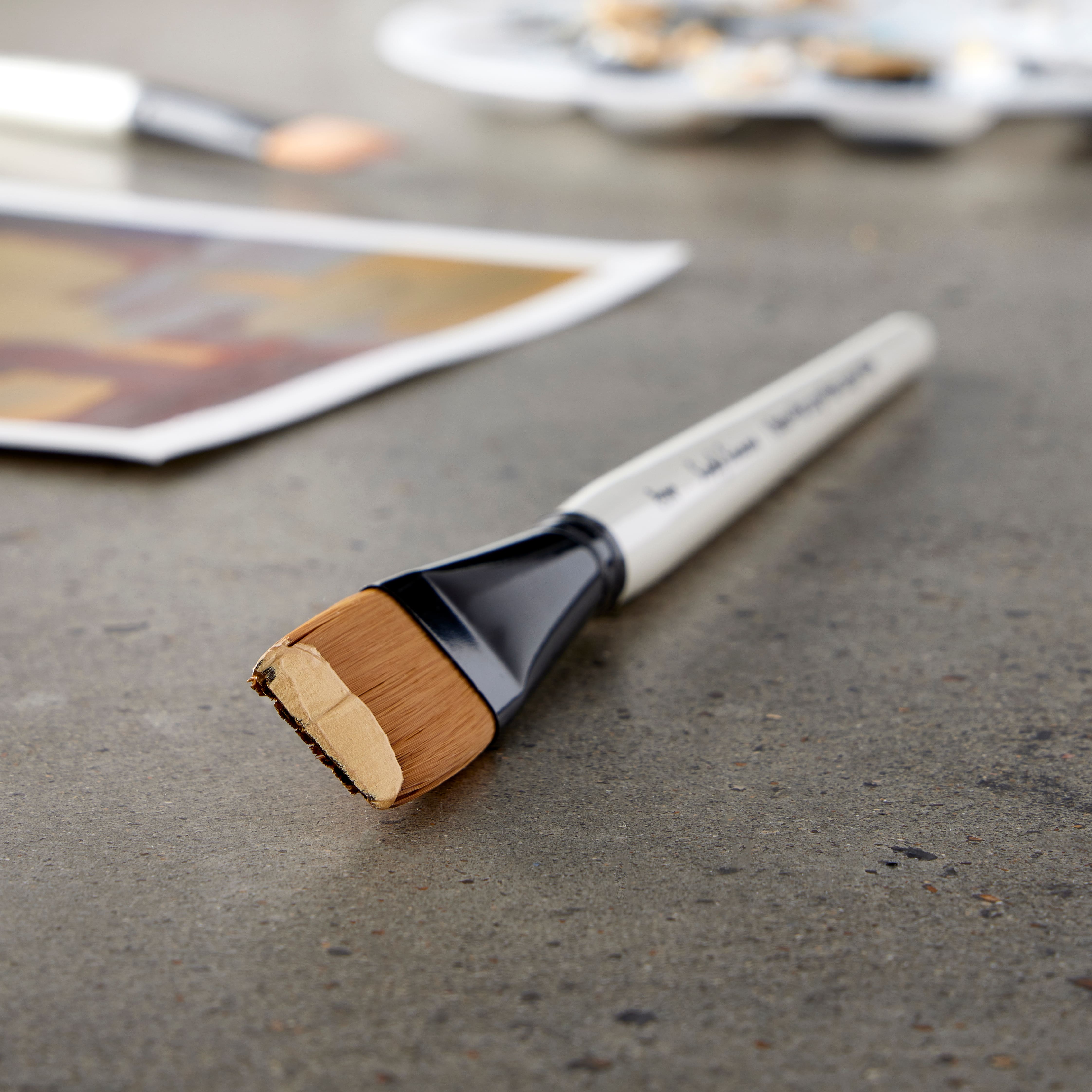 12 Pack: Simply Simmons Short Handle One Stroke Brush