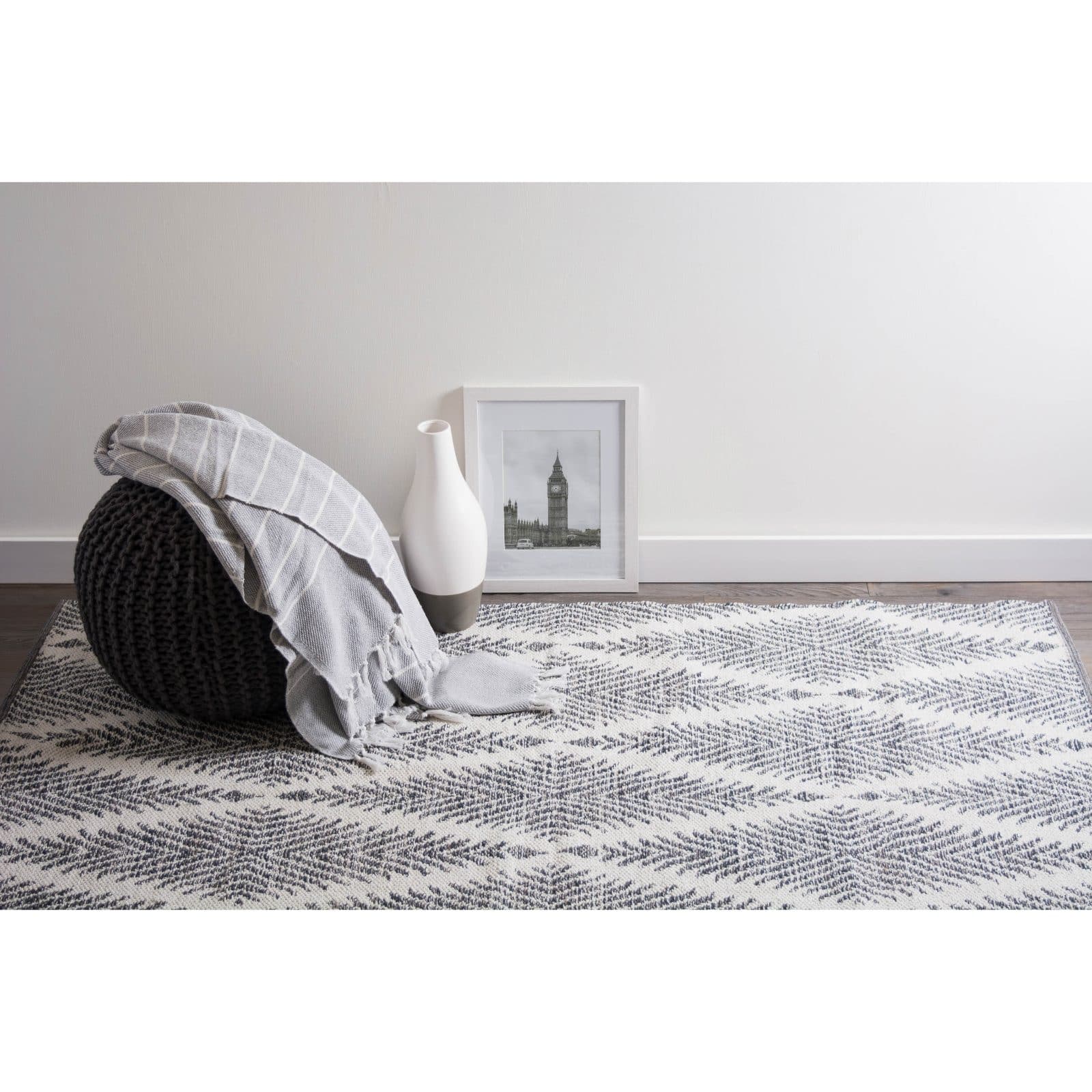 DII&#xAE; Gray Diamond Hand-Loomed Rug, 2ft. x 3ft.