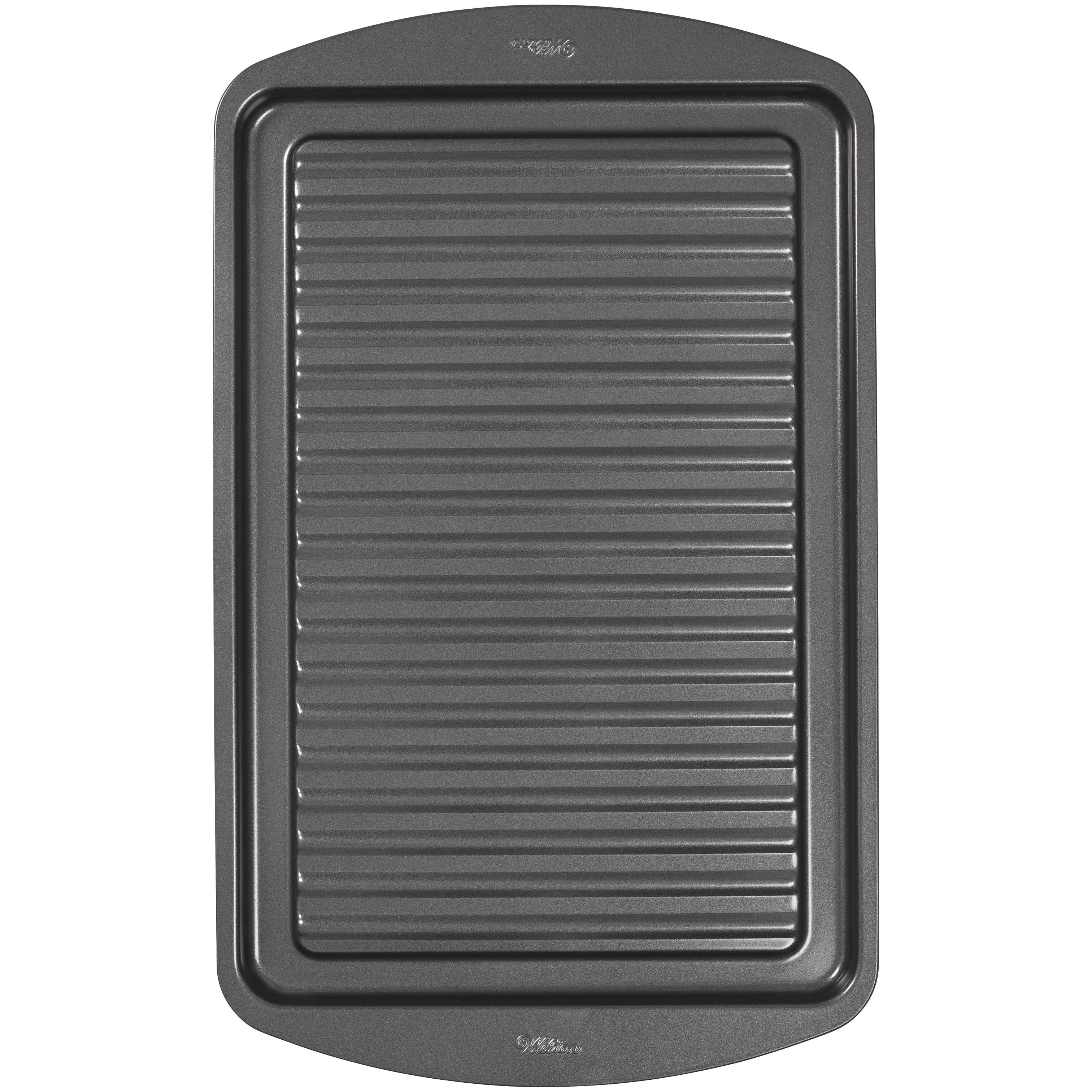 Wilton&#xAE; Perfect Results Oven Griddle Pan