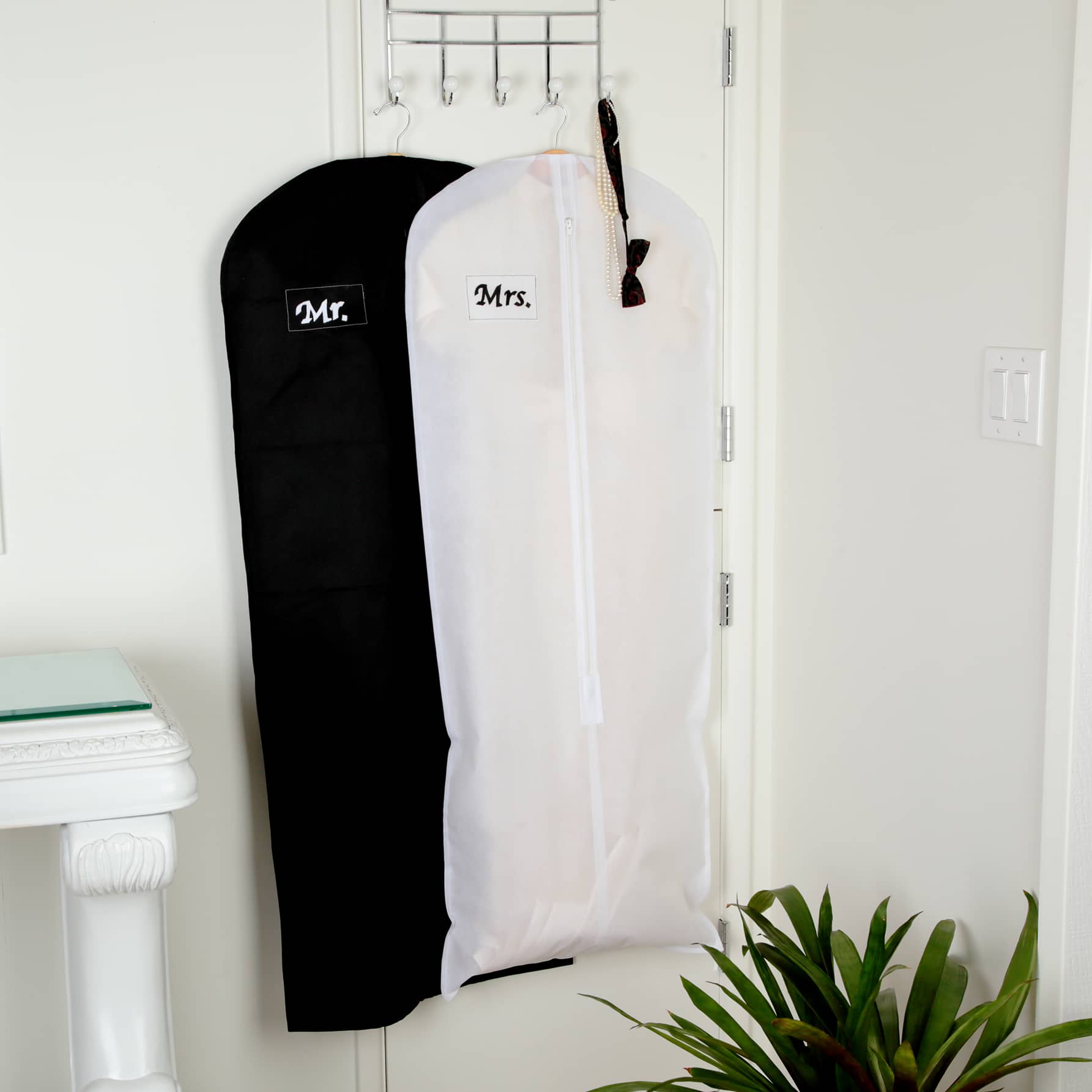 Oly-Fun™ Snow White Craft Fabric