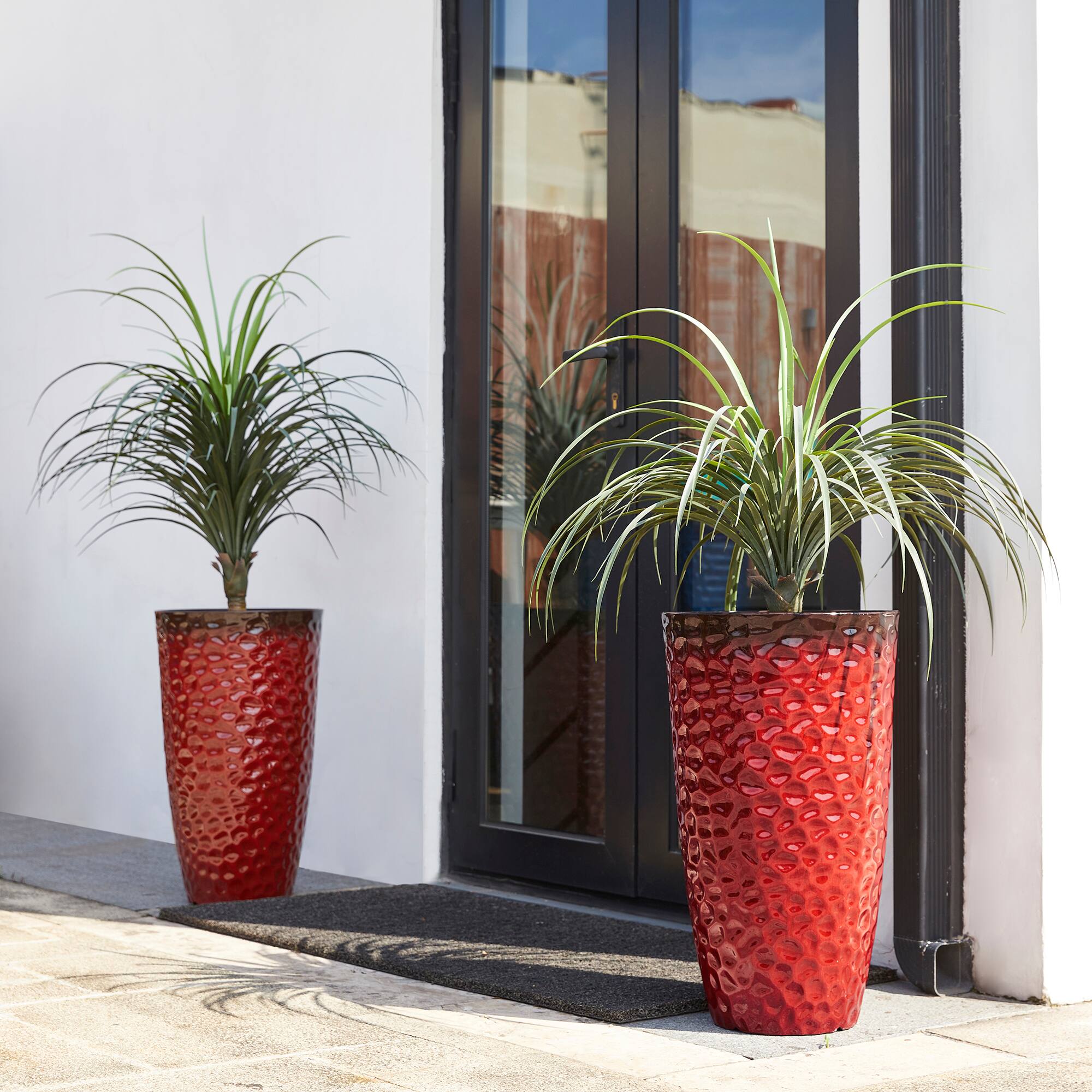 Glitzhome® 23.75" Eco-Friendly Honeycomb Textured Red Tall Plastic Planters, 2ct.