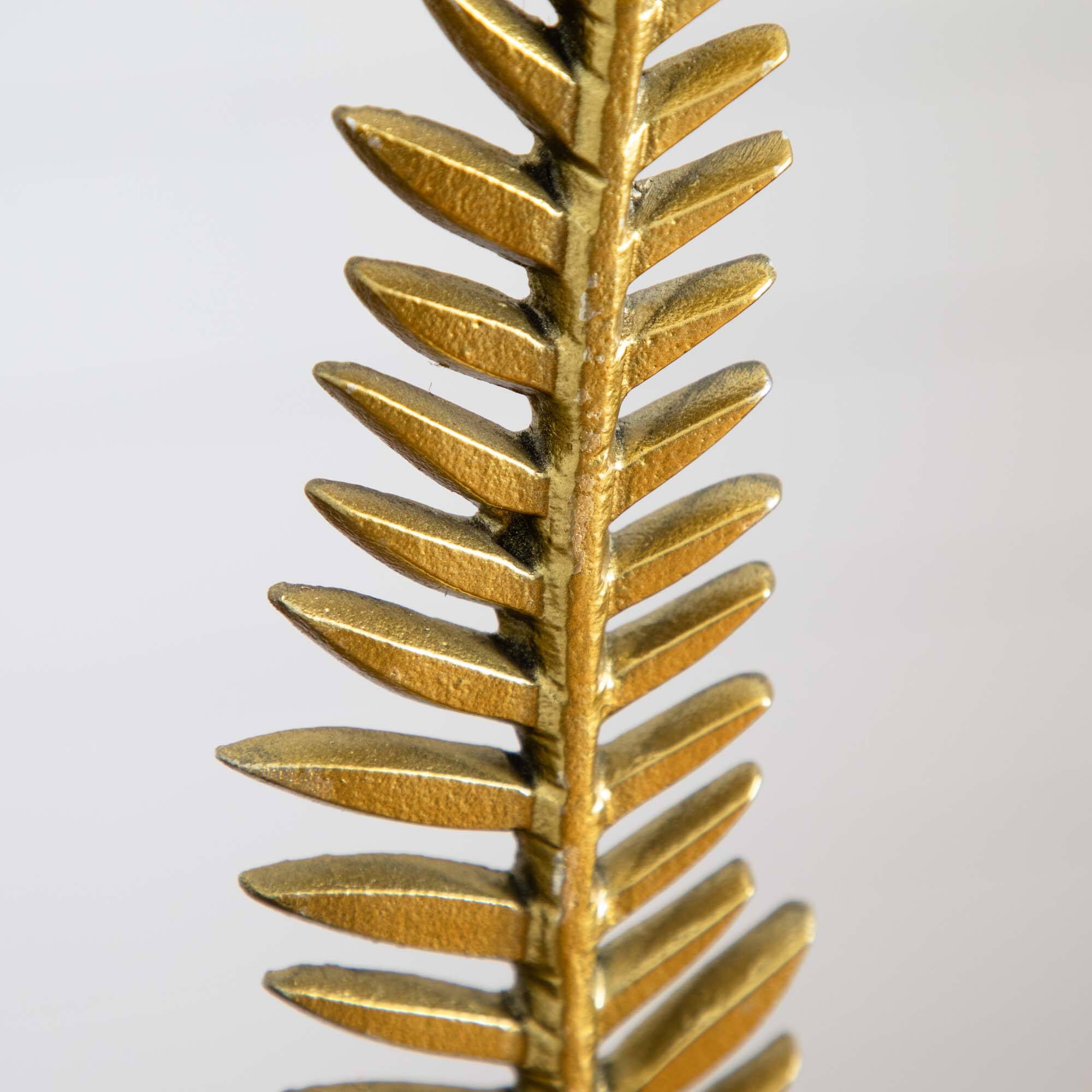 17&#x22; Gold Leaf Sculpture Decorative Accent