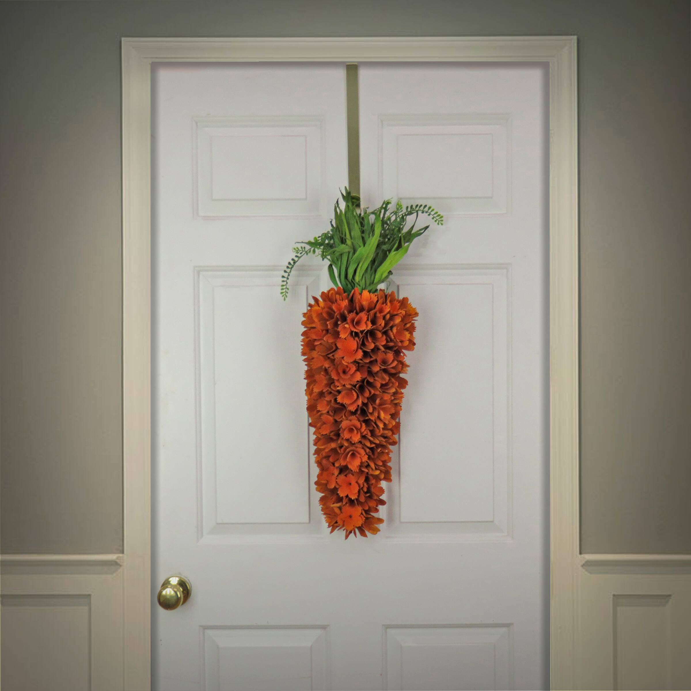 28&#x22; Floral Carrot Easter Wall Accent