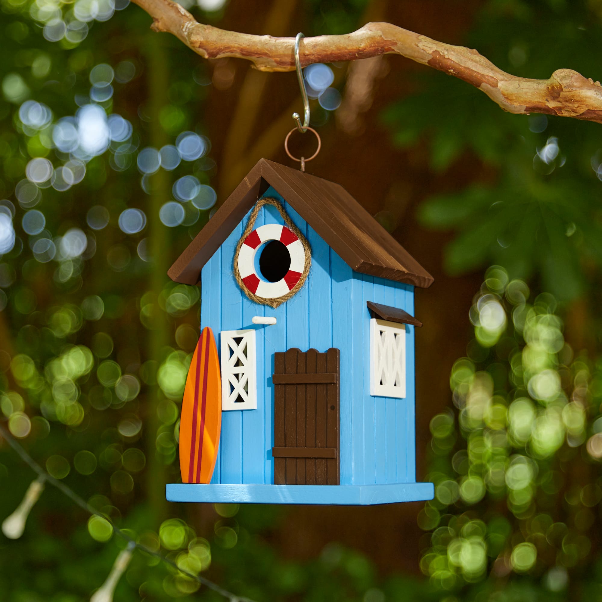 Glitzhome&#xAE; 10&#x22; Modern Blue Wood Beach Hut Birdhouse