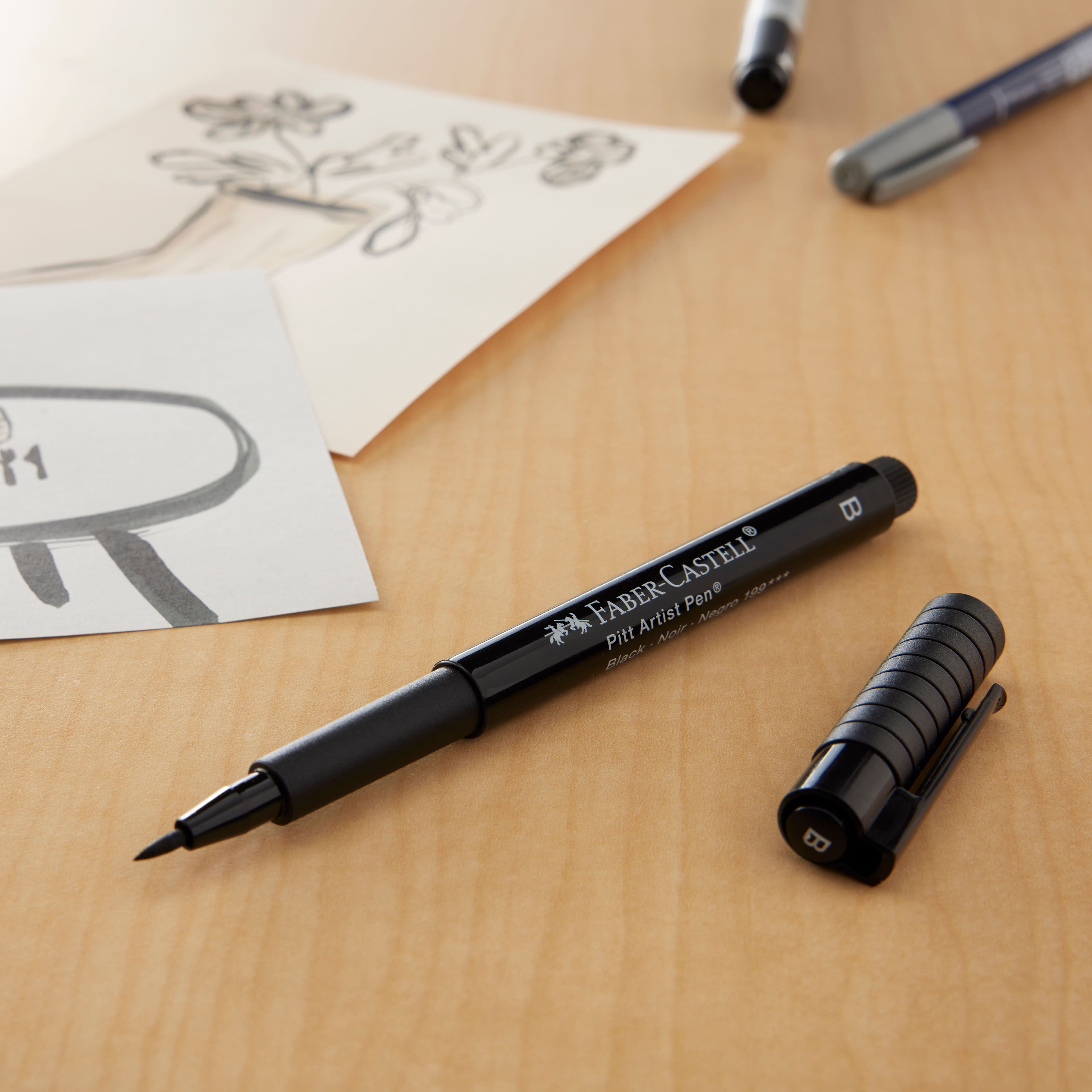 Stylo à pointe pinceau pour artiste PITT de Faber-Castell