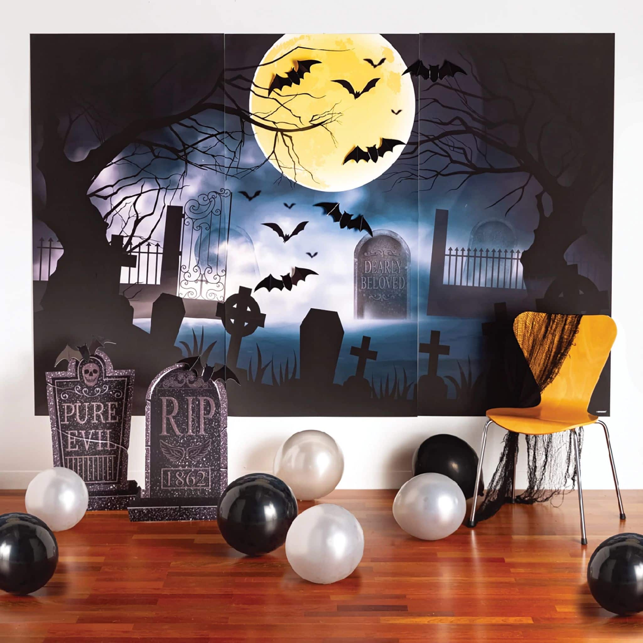 Halloween Graveyard Deluxe Scene Setters